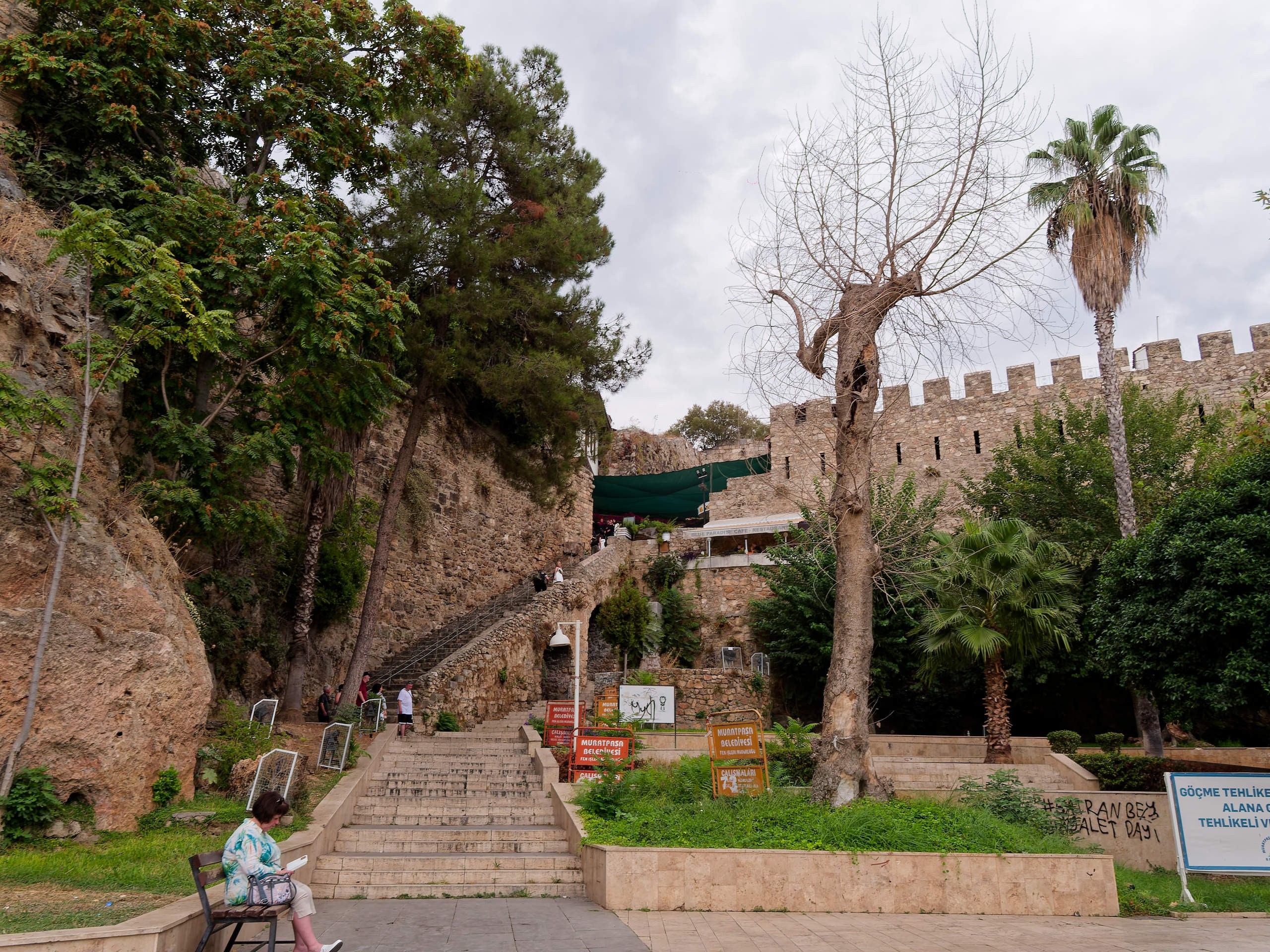 Анталия 2025, стрит-фото. Избранные фотографии