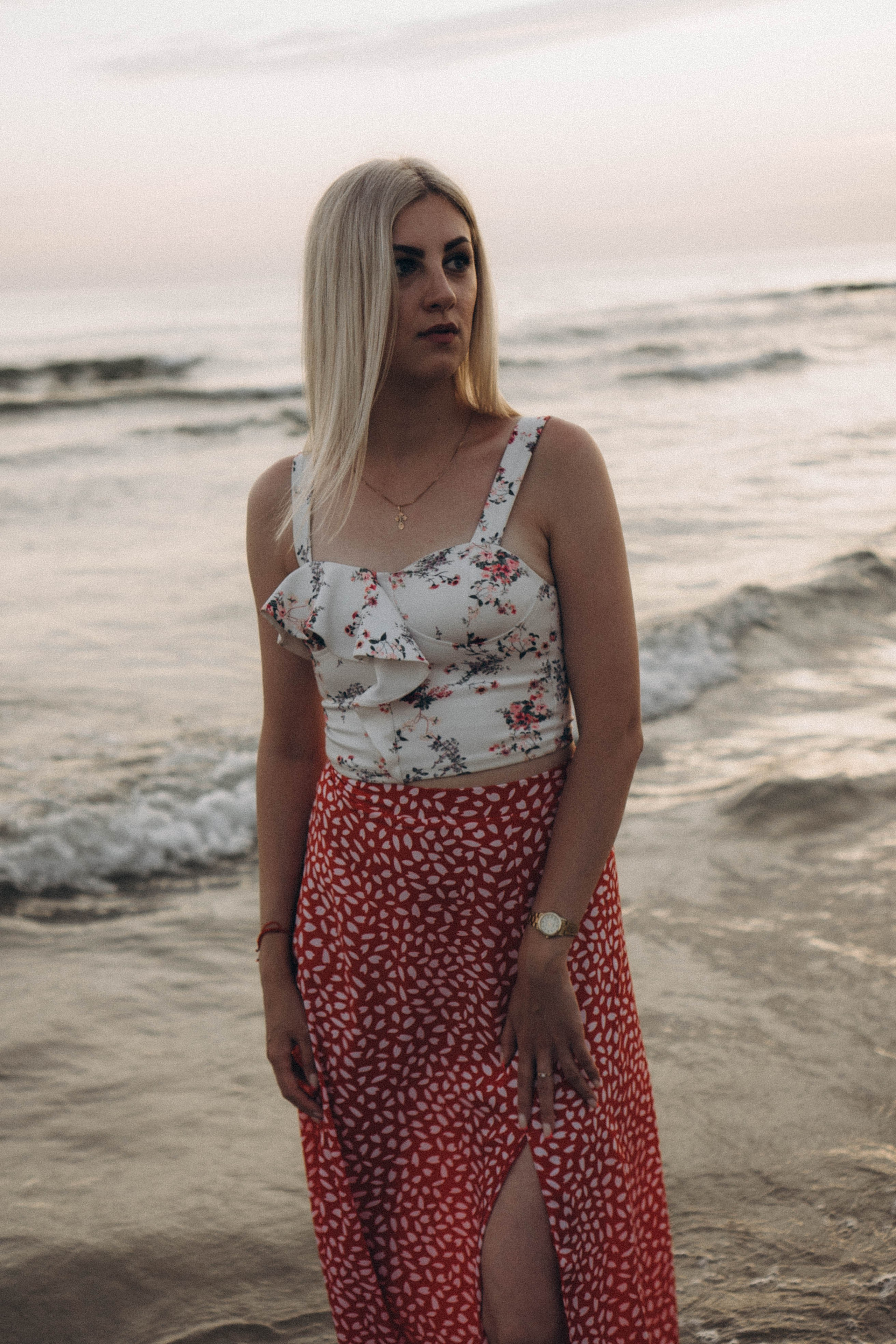 Июльский вечер на берегу черного моря. Профессиональный фотограф, Санкт-Петербург — Виктория Богомолова