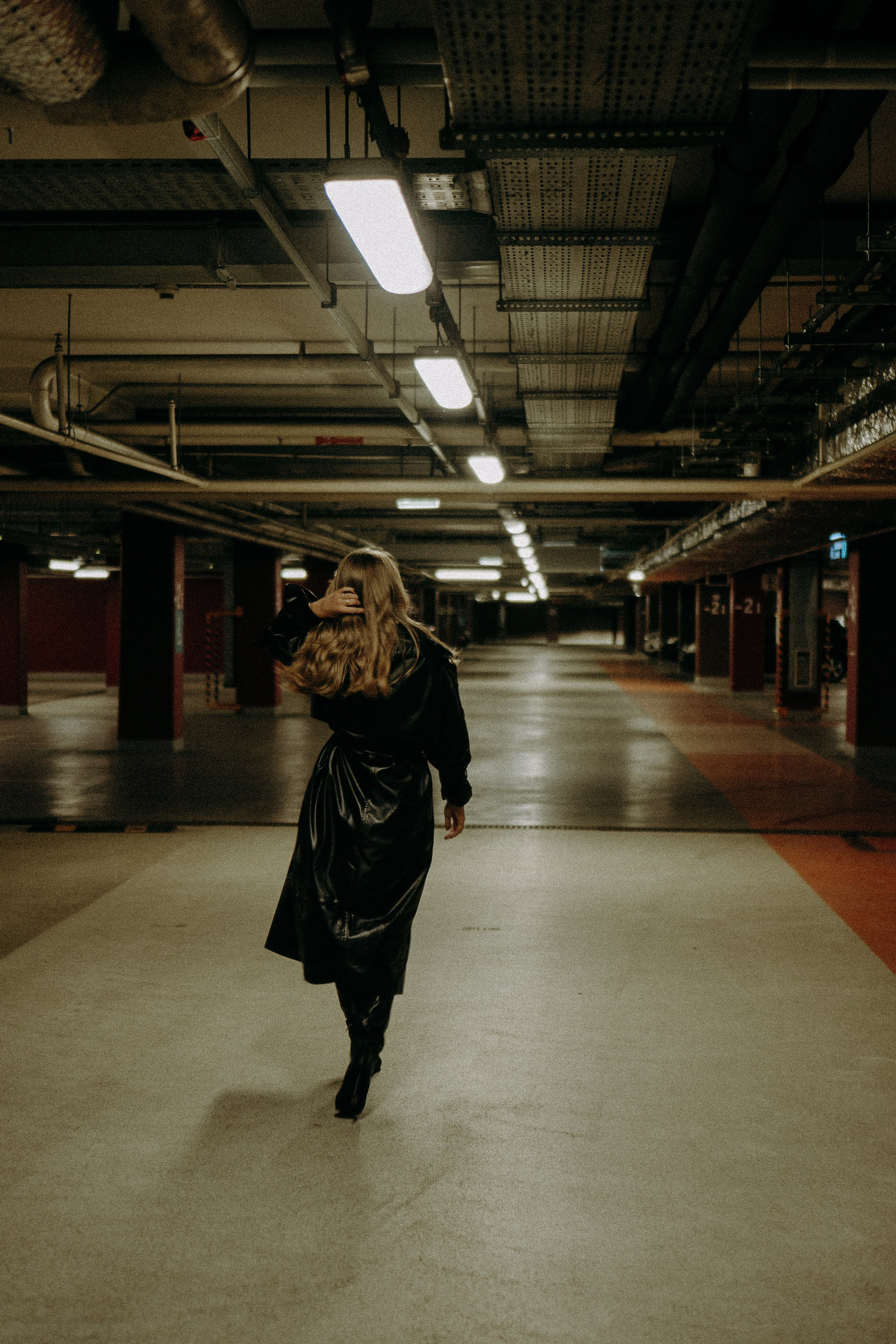 НА ПАРКОВКЕ. Профессиональный фотограф, Санкт-Петербург — Виктория Богомолова