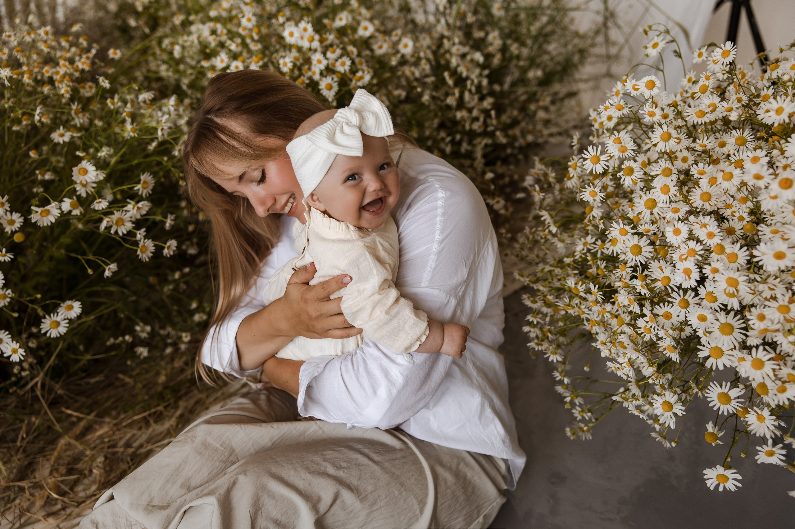 Фотосессия с ромашками мамы и дочки в Тольятти. Свадебный и семейный фотограф в Самаре и Тольятти | Елена Топанцева
