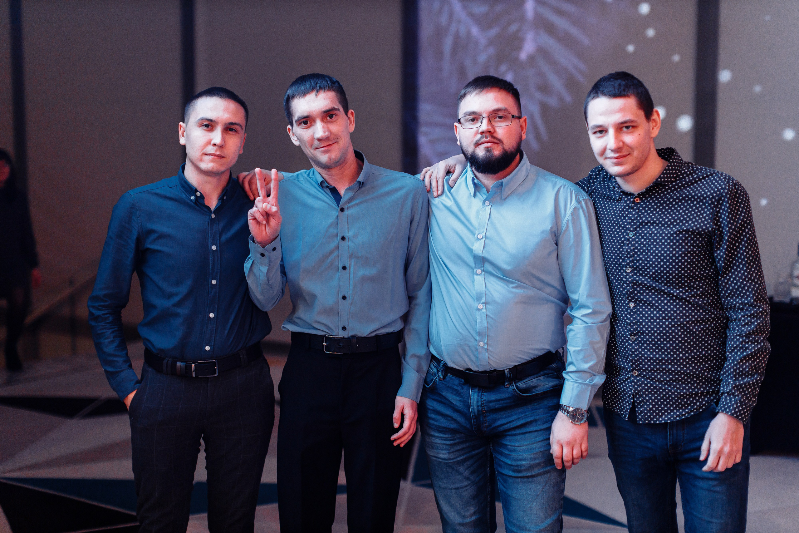 Корпоратив ПолСтраны. Свадебный и портретный фотограф в Королёве Сергей Чихарев