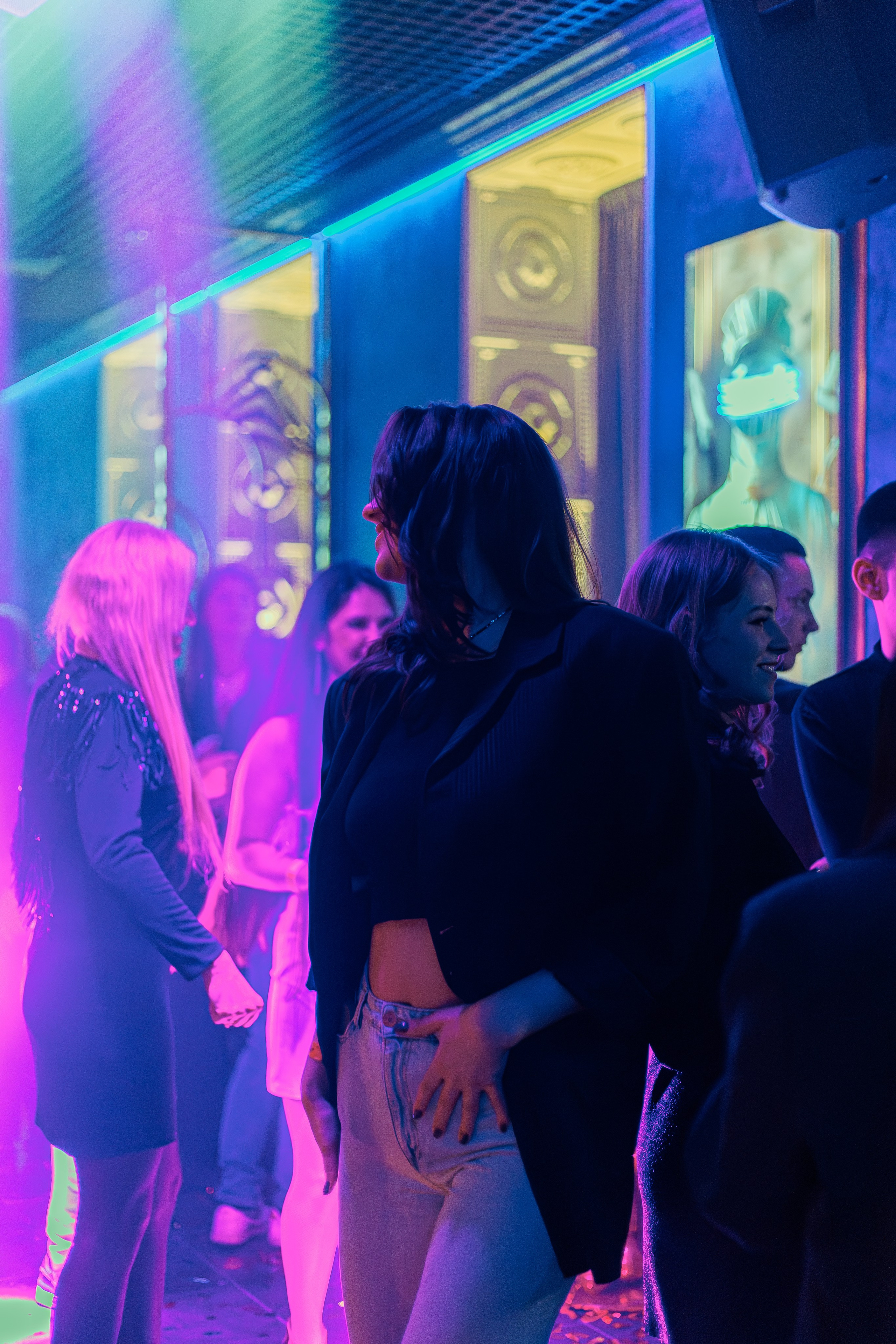 ЛУВР [Открытие Ночного клуба]. СВОИ. ФОТООТЧЕТЫ-СОБЫТИЯ-МЕСТА