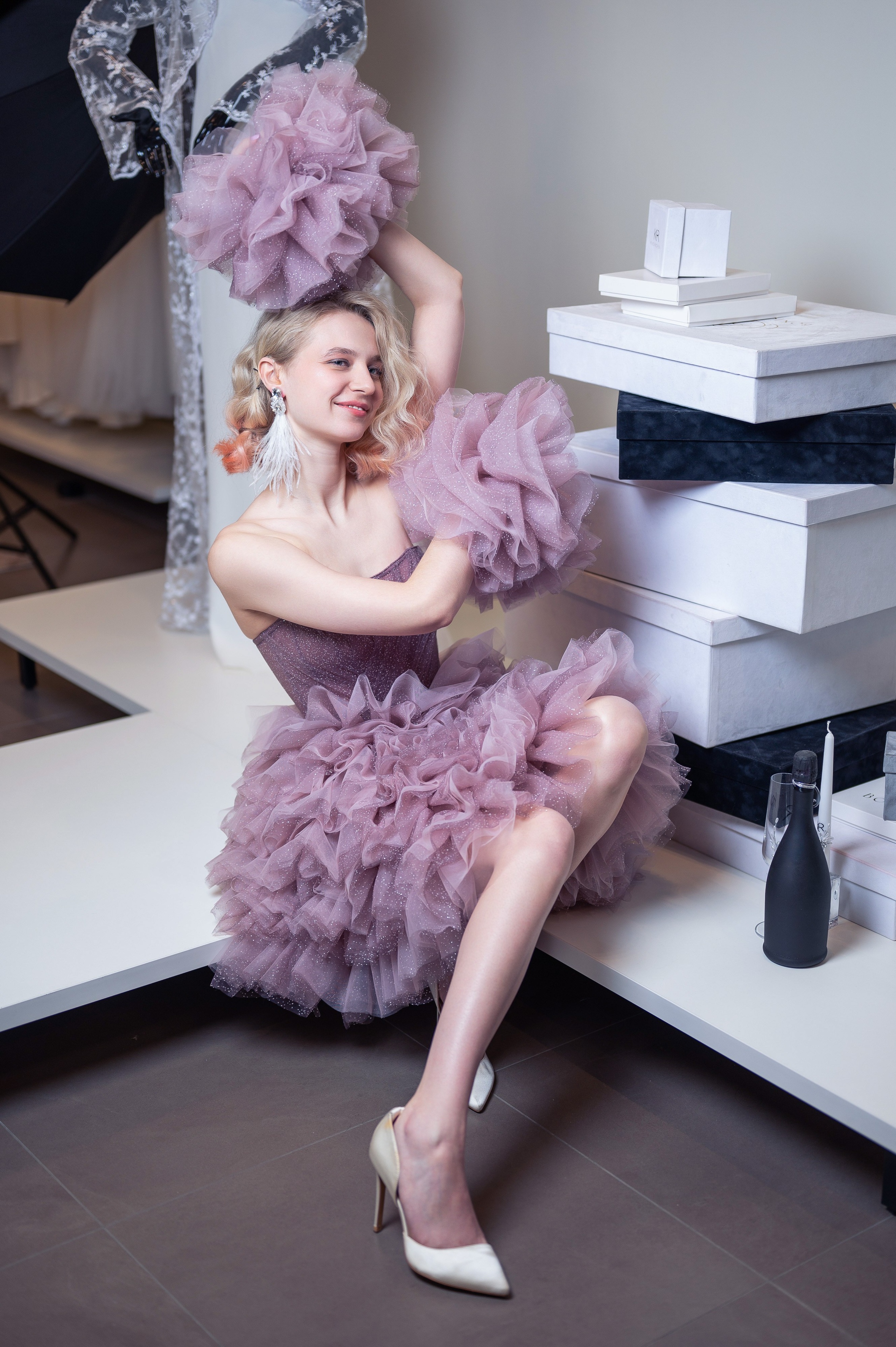 Глем 3. Свадебный салон-ателье Бонжур в Минске Bonjour