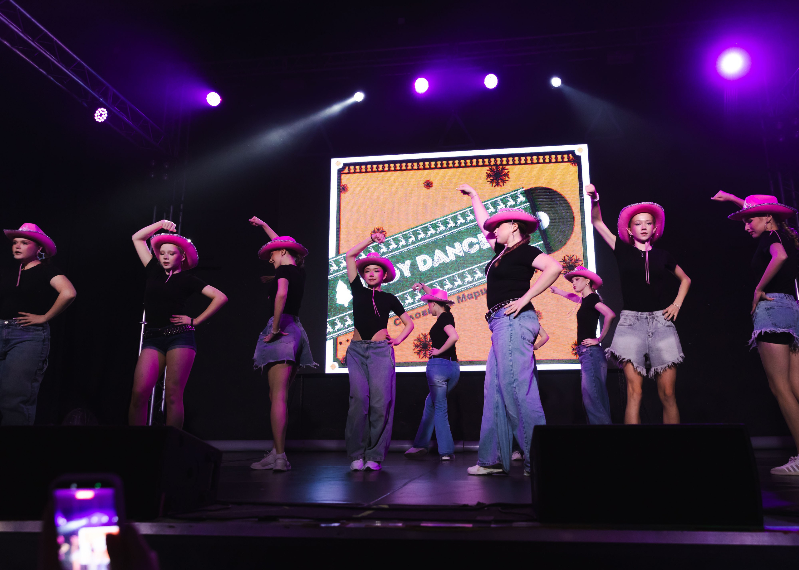 21.12.2025 Новогодняя Тусовка Non Stop. ФОТОГРАФ ВИНОГРАДОВА ДАРЬЯ