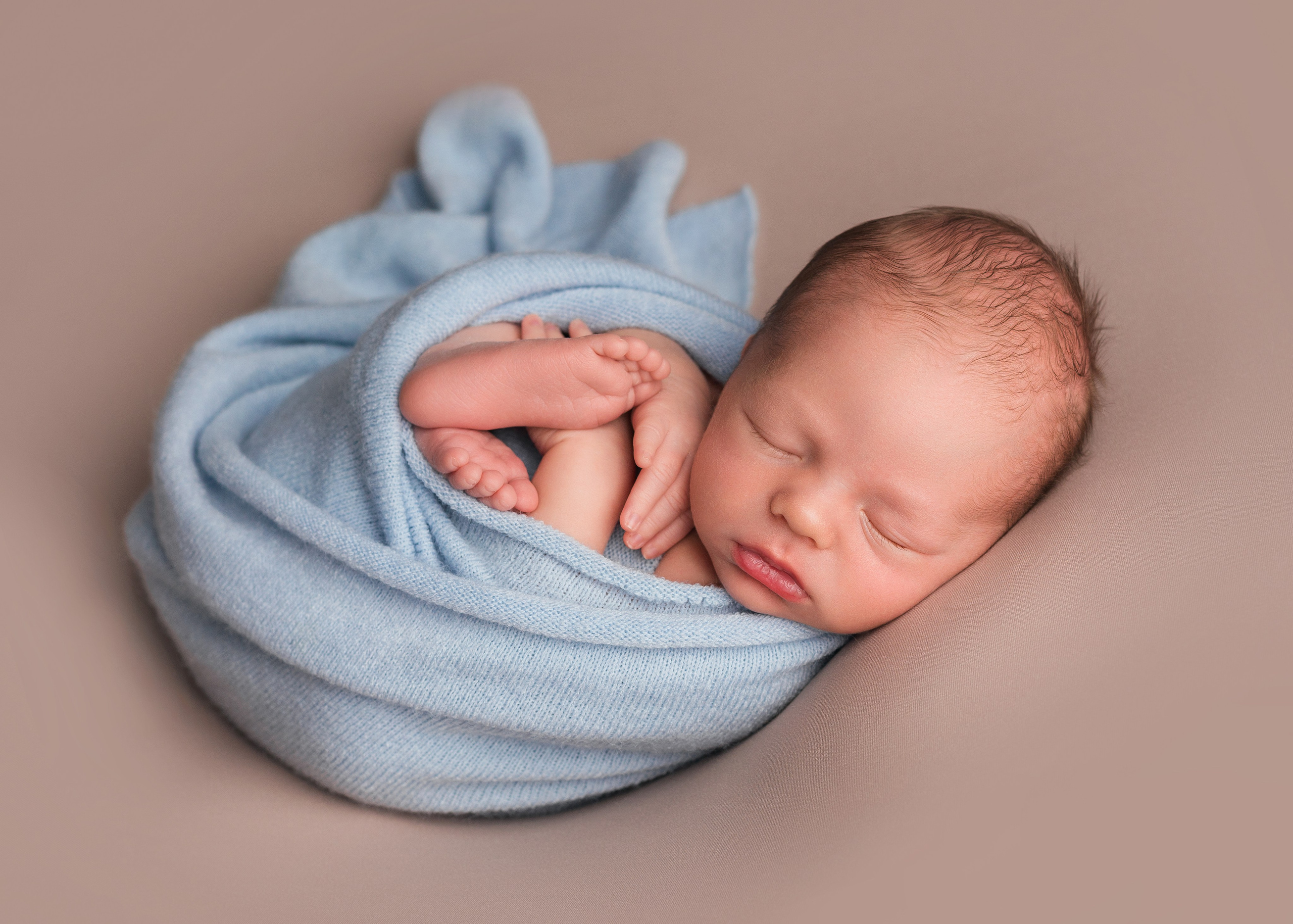 Мальчики. Фотограф новорожденных в Омске Анастасия Моисеева
