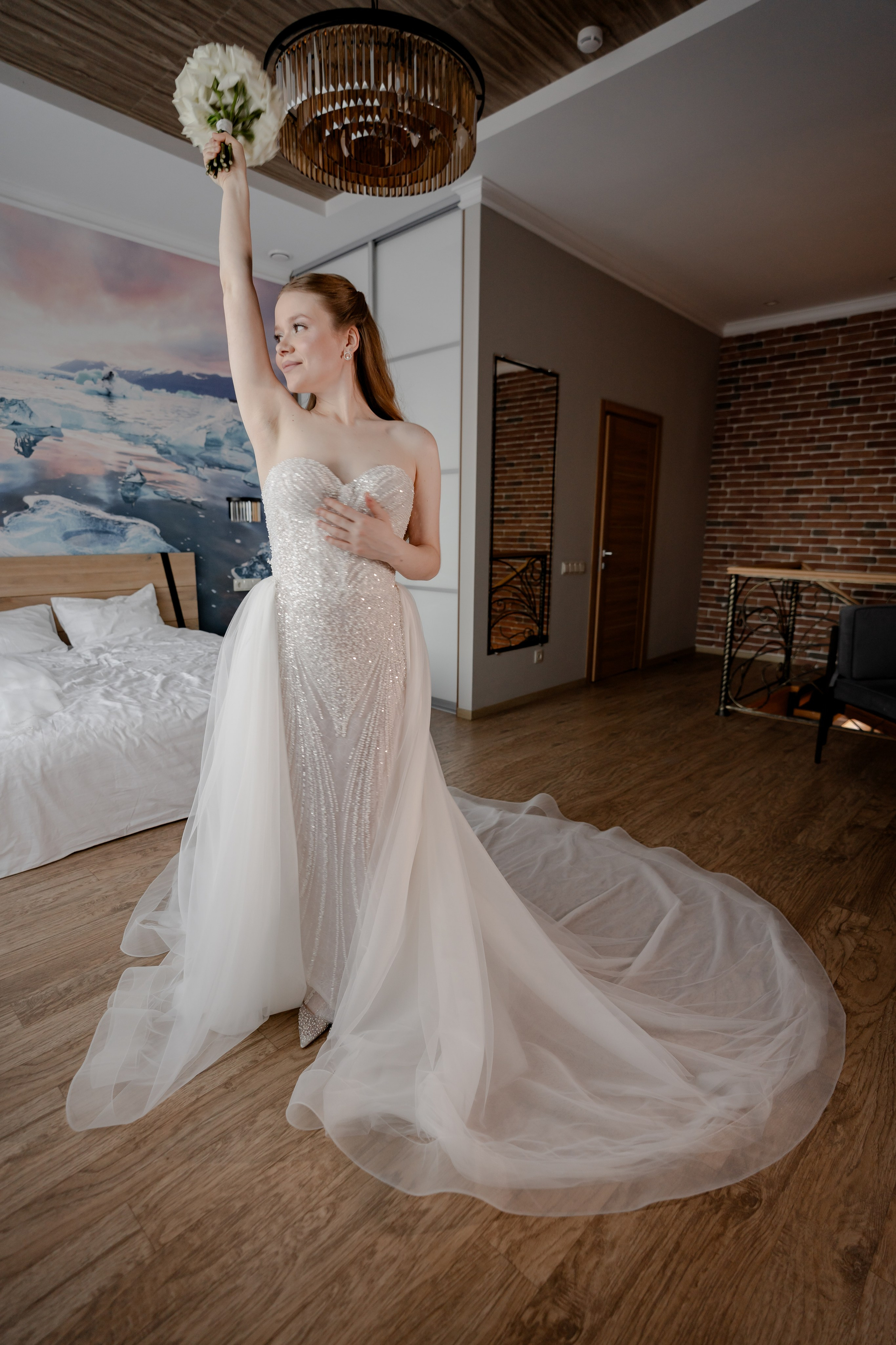 СВАДЕБНАЯ СЬЕМКА СБОРОВ В ОТЕЛЕ И ВЫЕЗД НА ЦЕРЕМОНИЮ (СНЯТО В СИБИРЕ В НИЖНЕВАРТОВСКЕ)М. Профессиональный фотограф, Санкт-Петербург — Виктория Богомолова