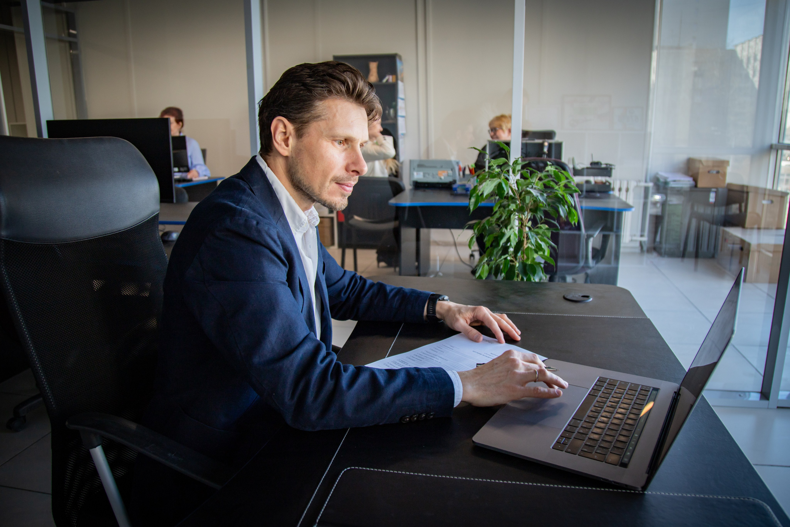 Офис «Точка опоры». Фотограф в Перми Любовь Огородова | Авторские туры