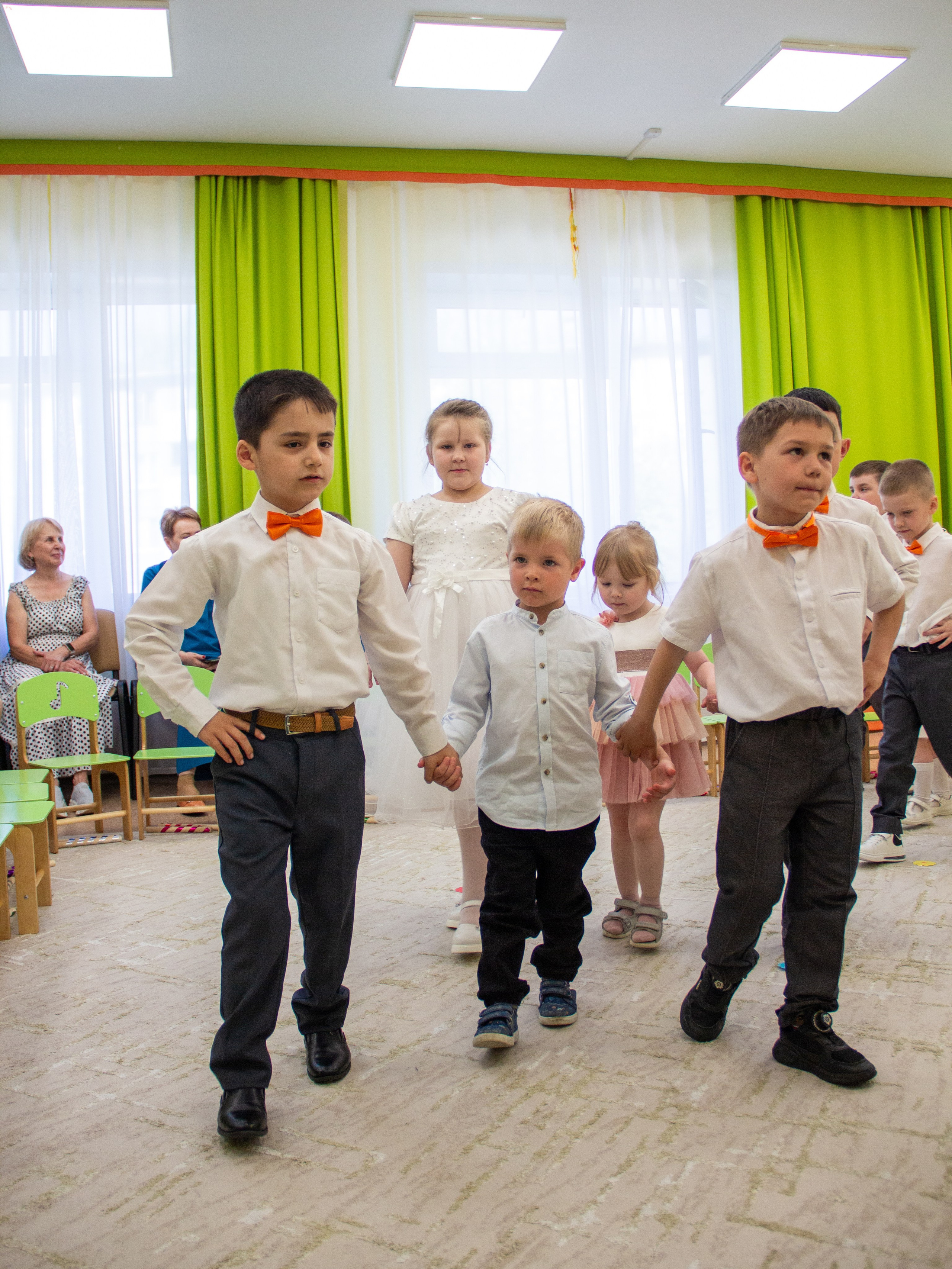 Report: выпускной в д/с «Динамика». Фотограф в Перми Любовь Огородова | Авторские туры