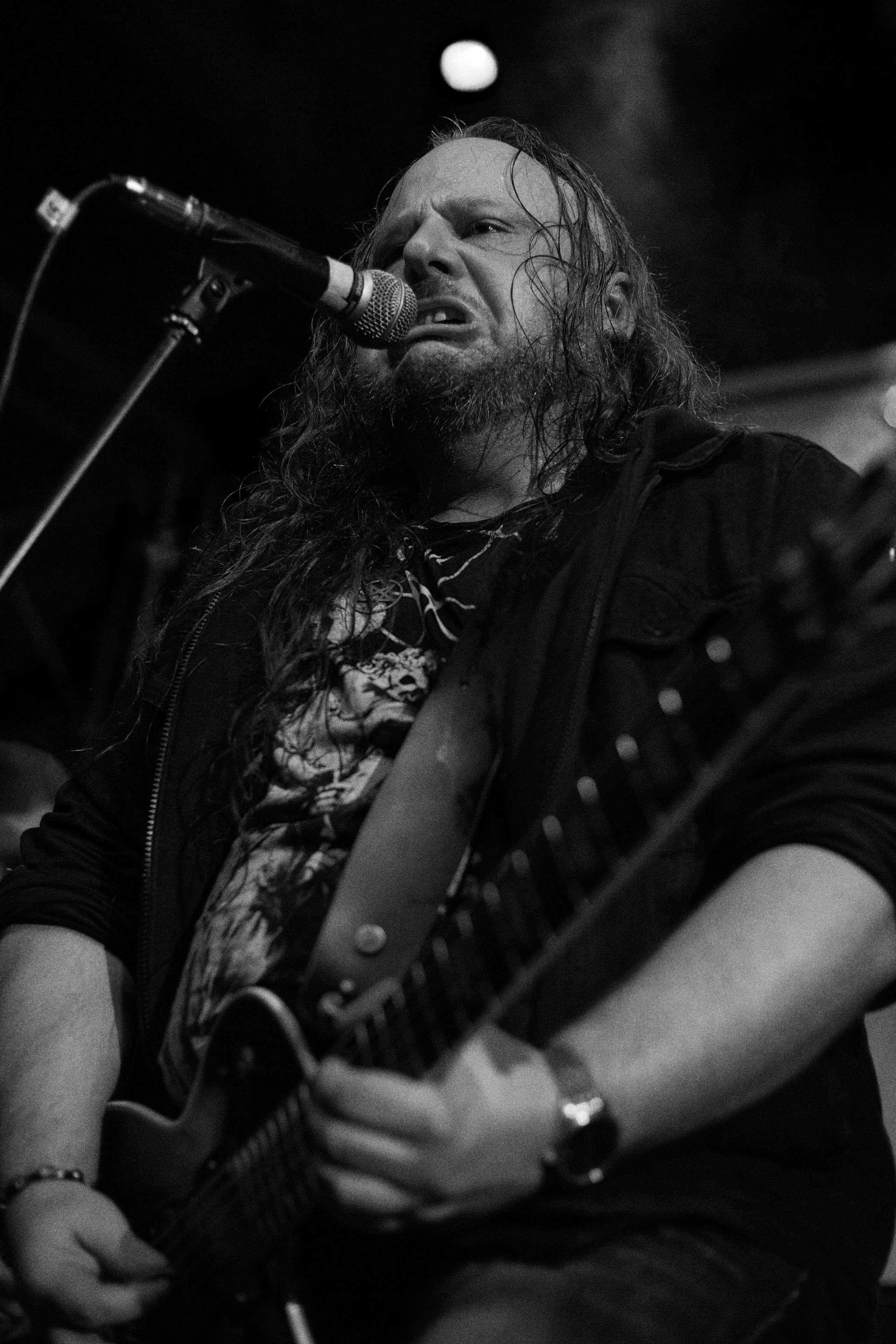 2023-11-03. Abysslooker