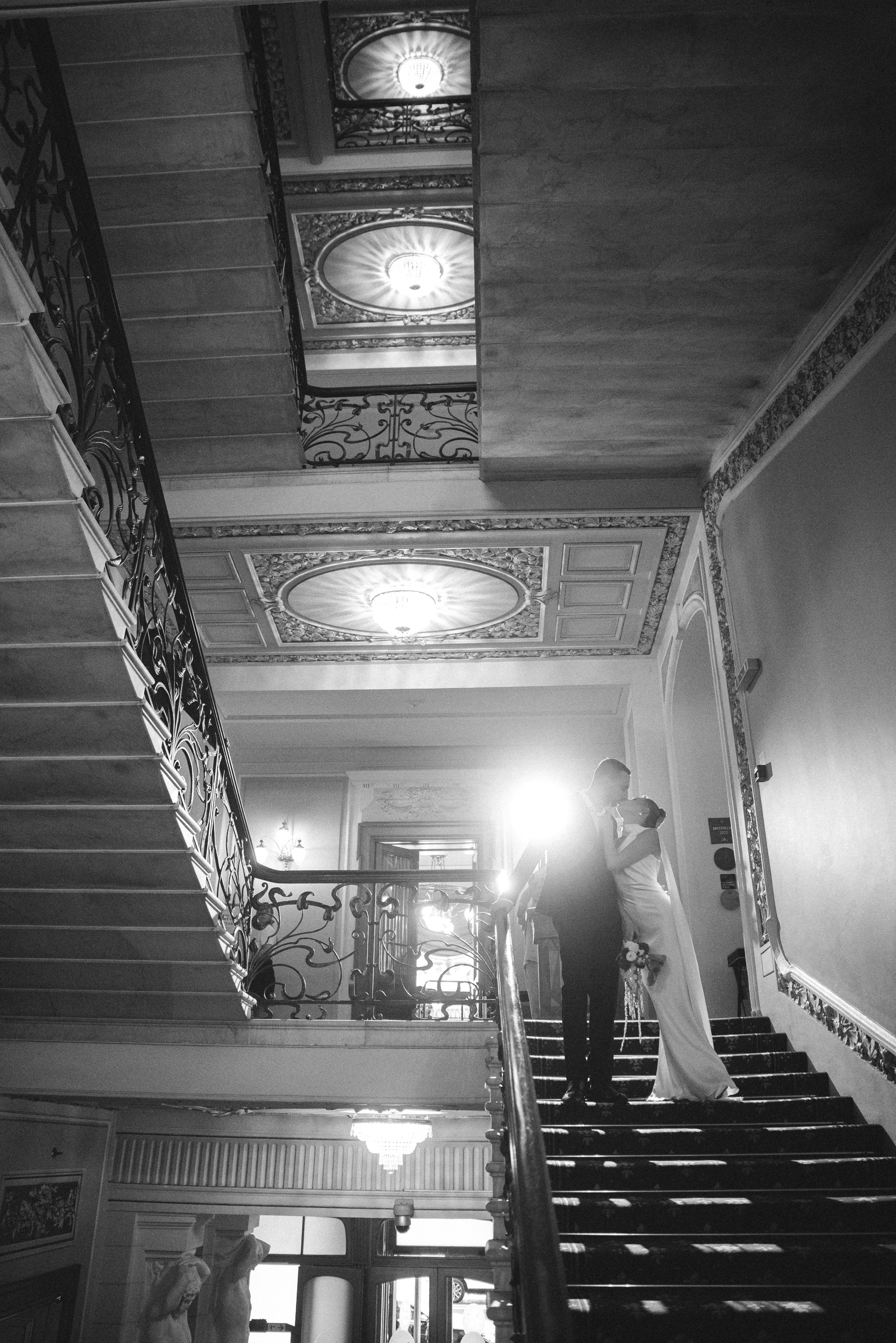 Александр & Ирина (отель/роспись). Свадебный, семейный, женский фотограф в Москве, Мытищах, Королёве Ксения Узилле