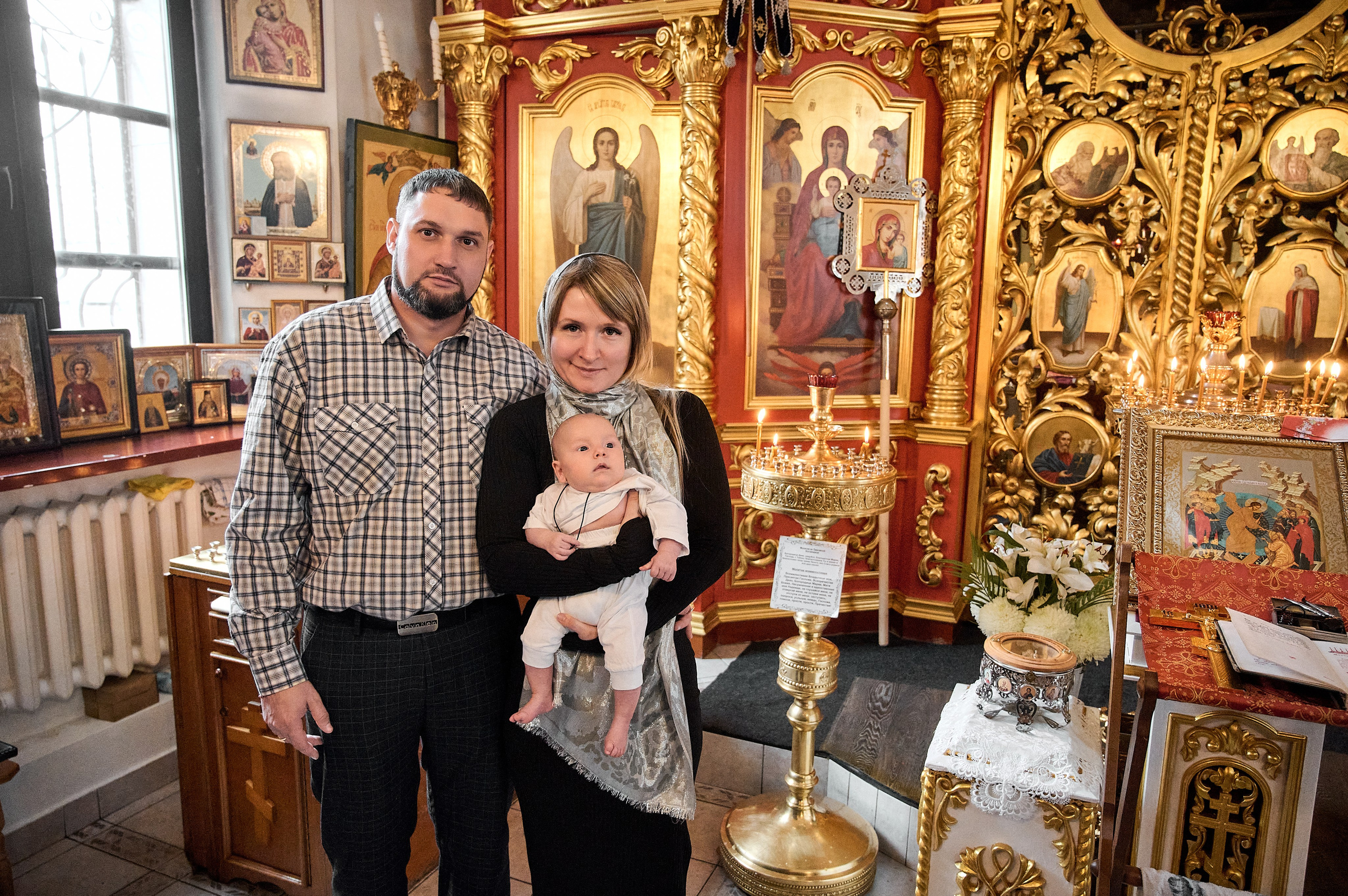 Крещение малыша в Новокузнецке — фотограф таинство крещение
