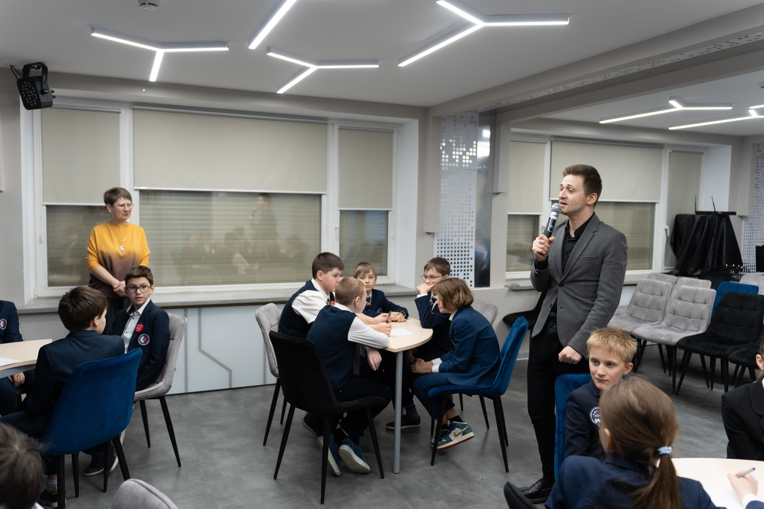 Квиз. Репортажная съёмка в Санкт-Петербурге, Константин Петров