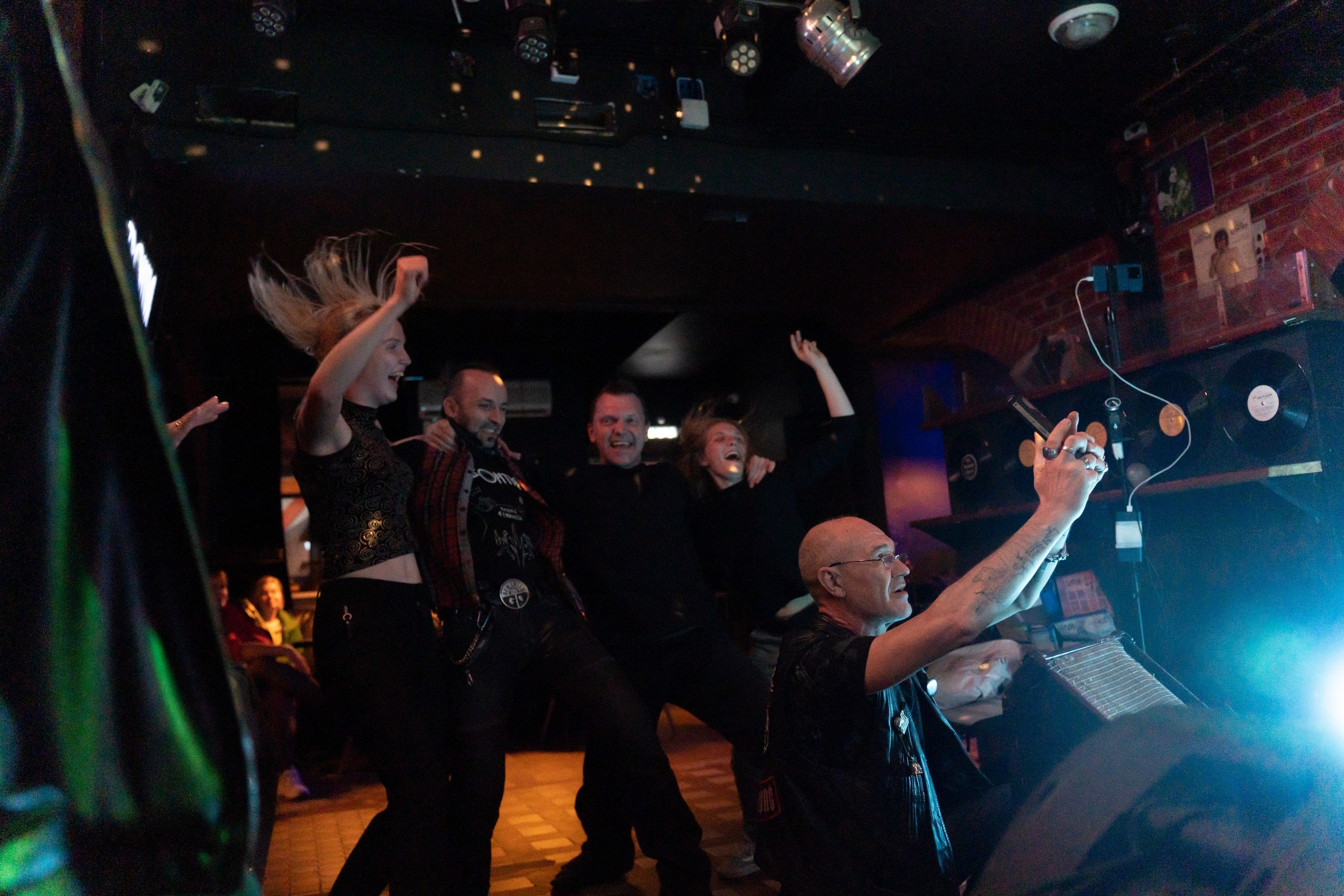 Звонтья. Репортажная съёмка в Санкт-Петербурге, Константин Петров