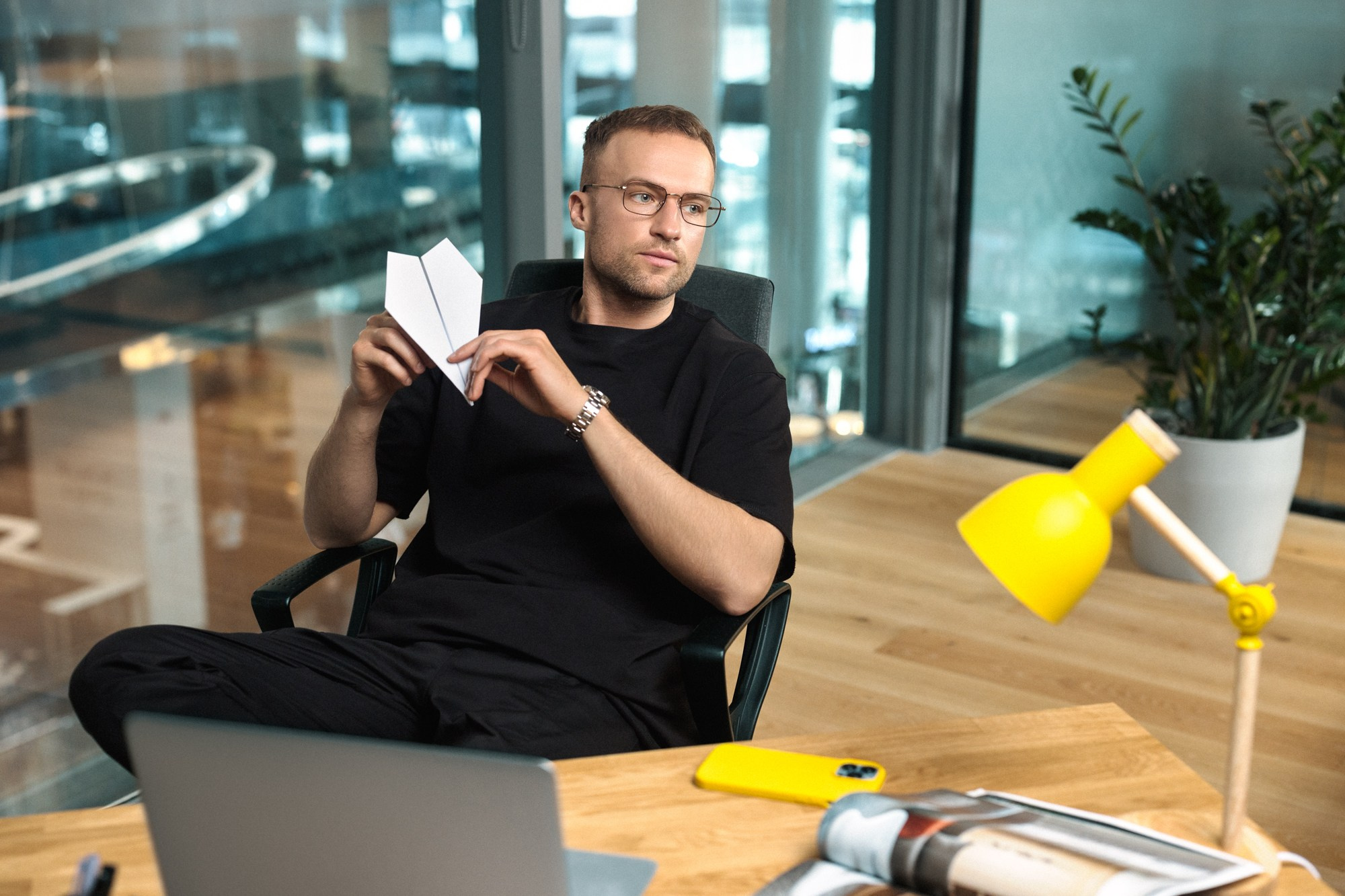 Имиджевая съёмка для Т-банка. Дима Меткин. Фотограф и режиссер (Москва)