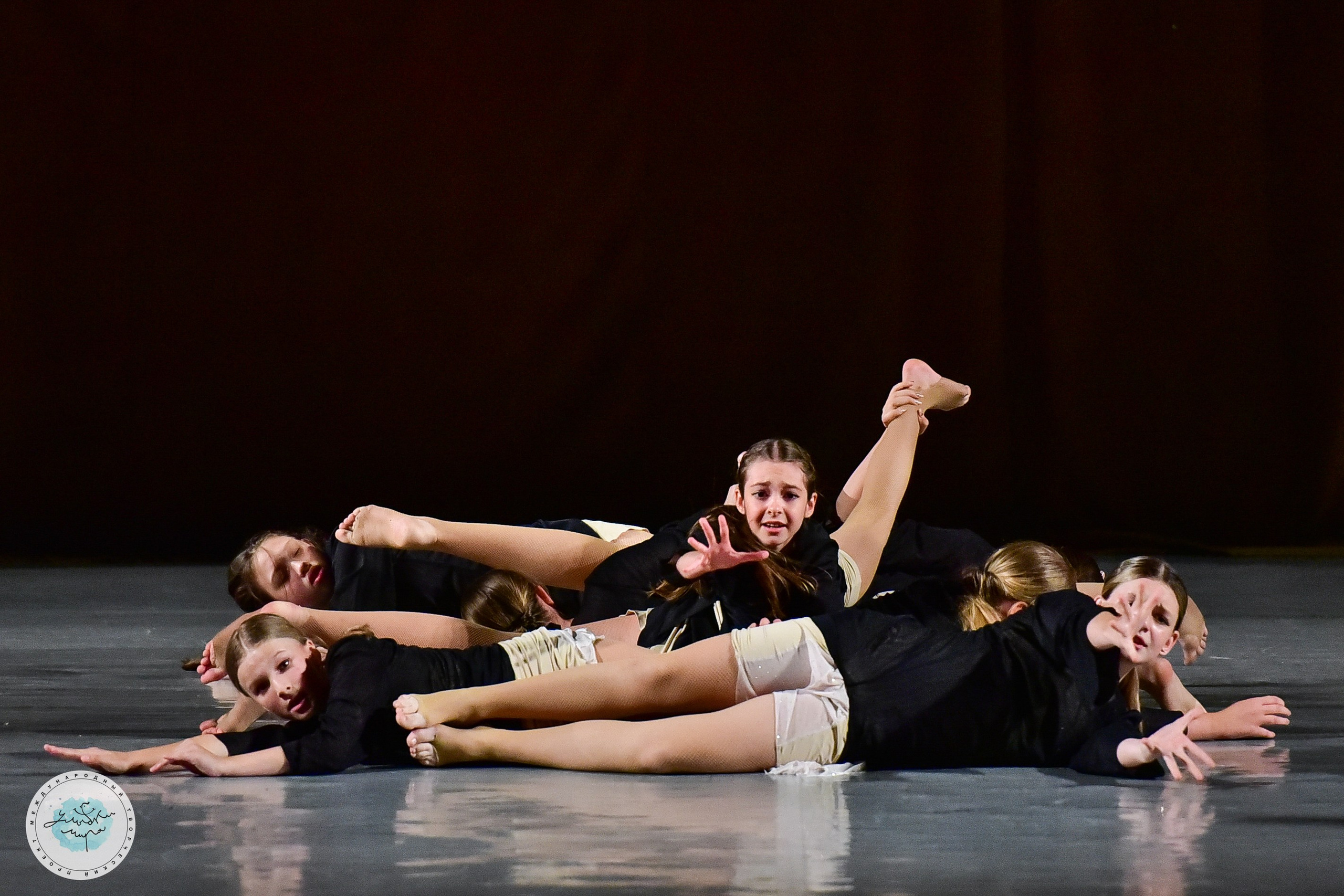 04.07.2024 Финал Международного творческого проекта «Улыбки Мира» г. СПБ. Медиастудия Фото Концепт