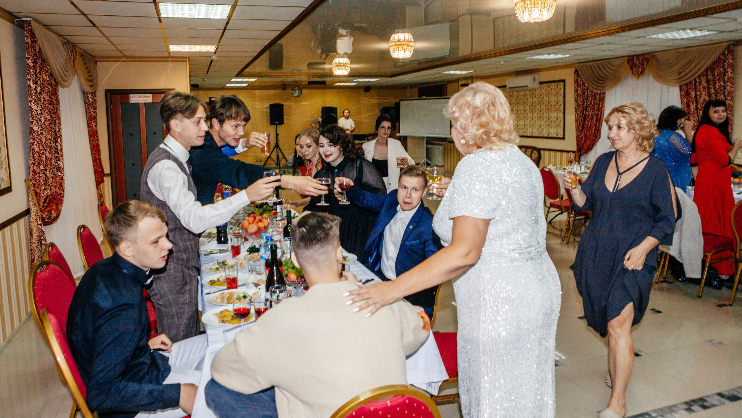 Выпускной 11 В Рамонь. Свадебный и семейный фотограф в Воронеже Катя Фишка