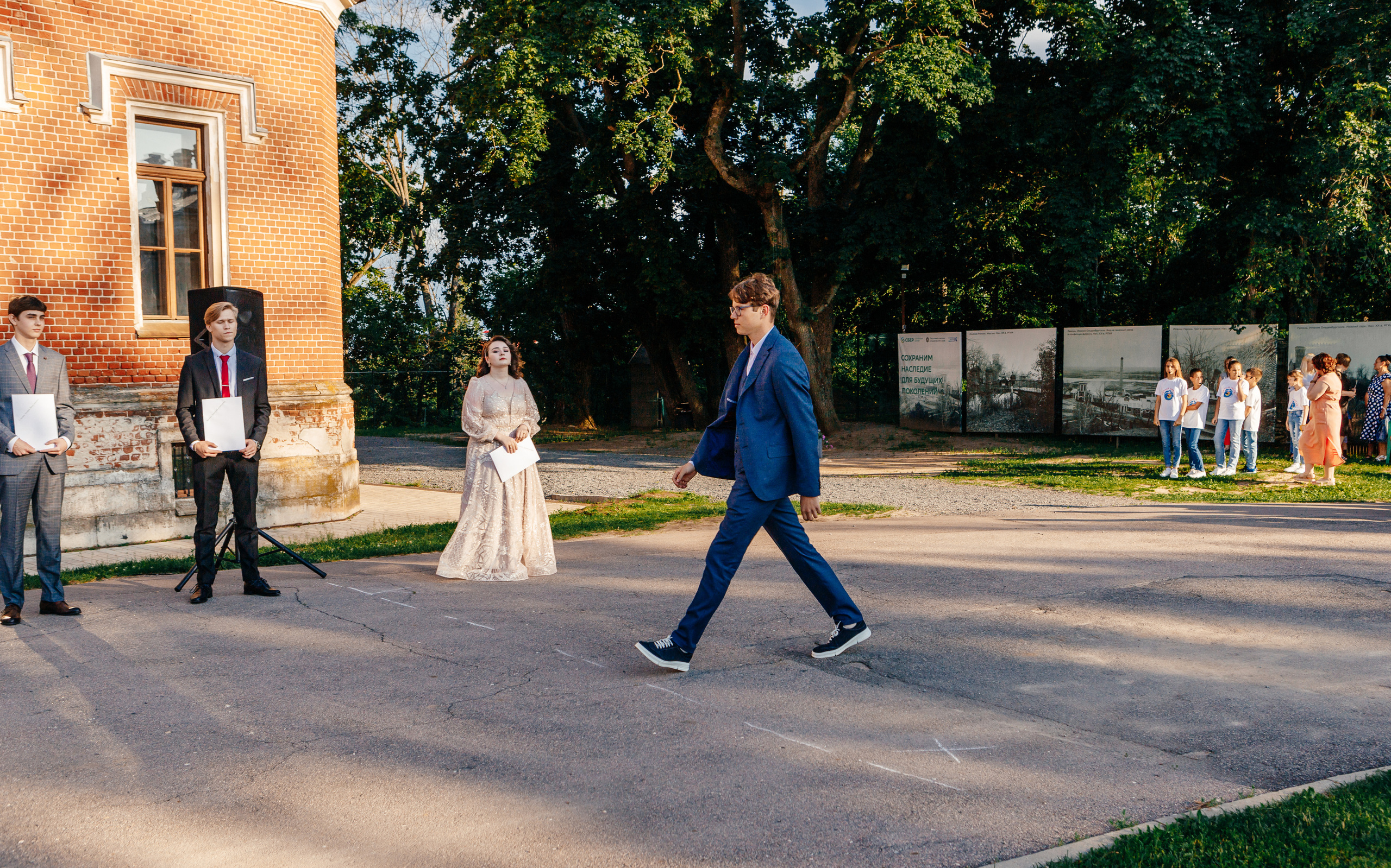 Выпускной 11 В Рамонь. Свадебный и семейный фотограф в Воронеже Катя Фишка