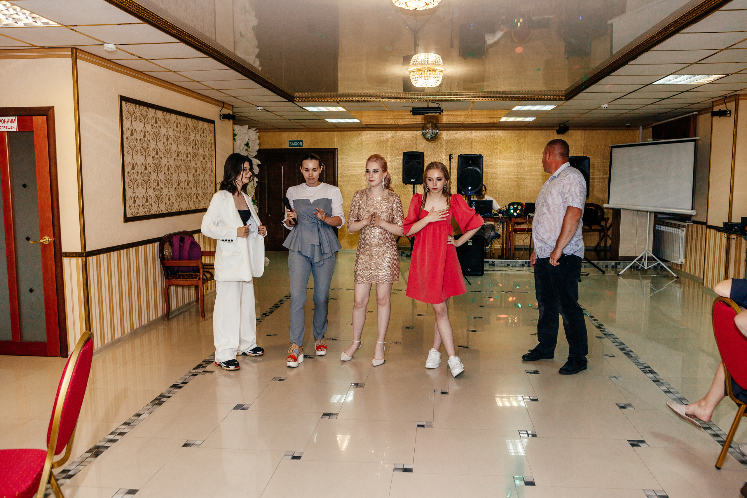 Выпускной 11 В Рамонь. Свадебный и семейный фотограф в Воронеже Катя Фишка