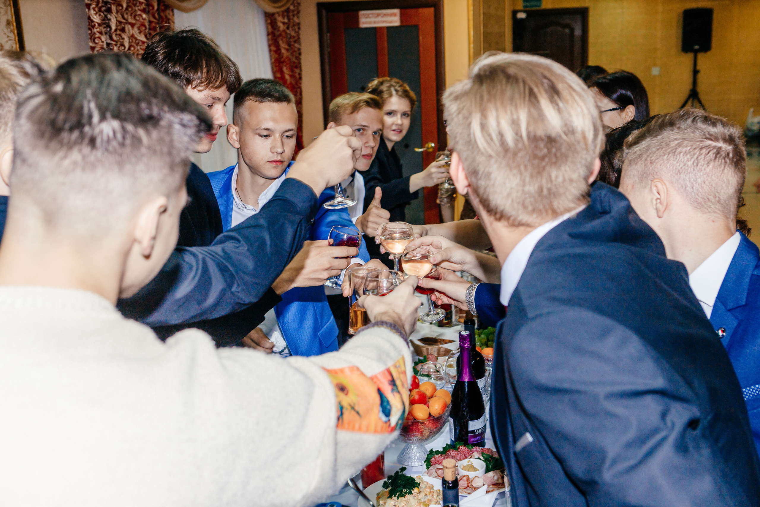 Выпускной 11 В Рамонь. Свадебный и семейный фотограф в Воронеже Катя Фишка