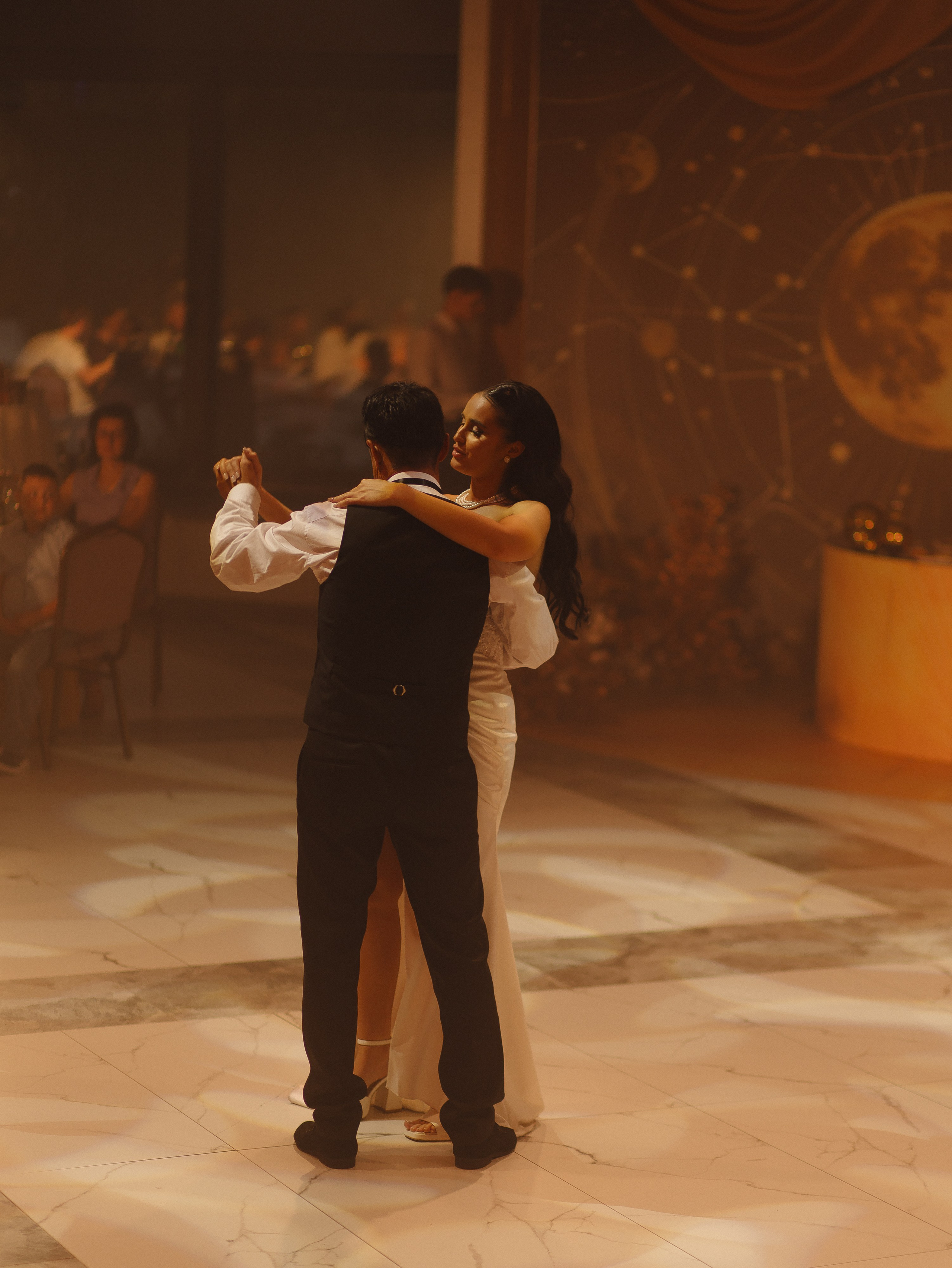 РОМАН И АНАСТАСИЯ, ПАРК СИТИ, MARY WHITE. Свадебный и индивидуальный фотограф в Челябинске Евгения Негодяева