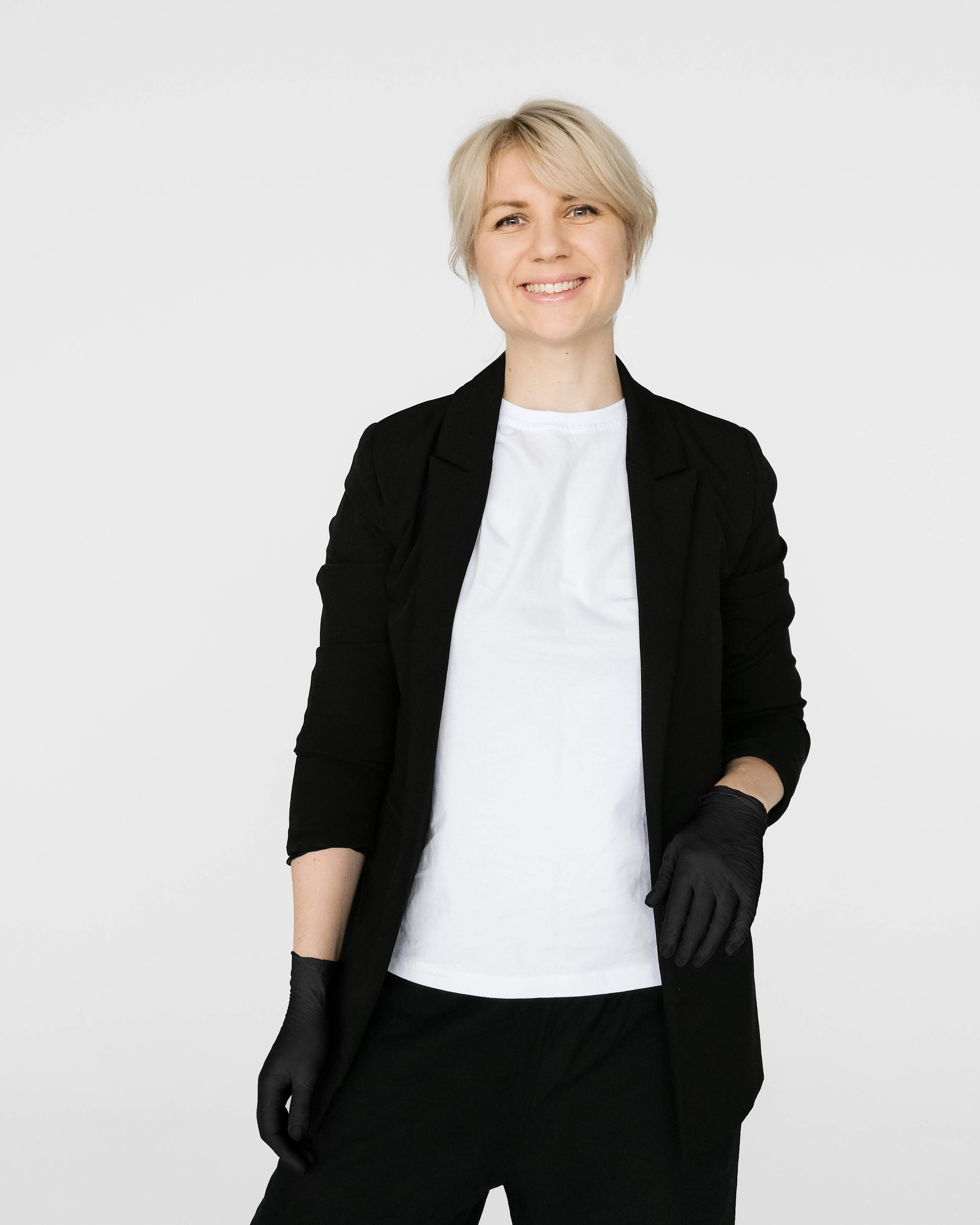 Юля. Елена Симонова