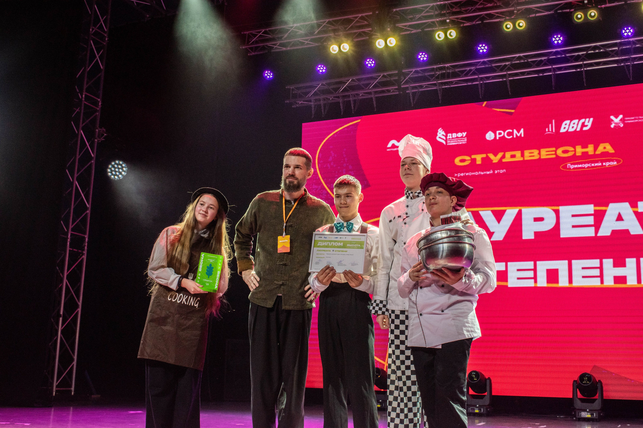 «ВЫСОТА» 2025. Репортажный фотограф во Владивостоке Анастасия Кострова