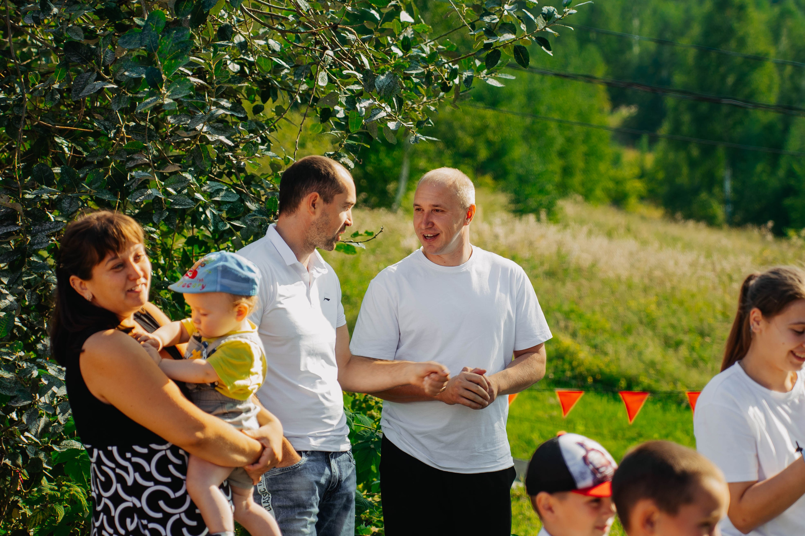 Гендер пати. Фотограф, видеограф и пилот дрона на Байкале