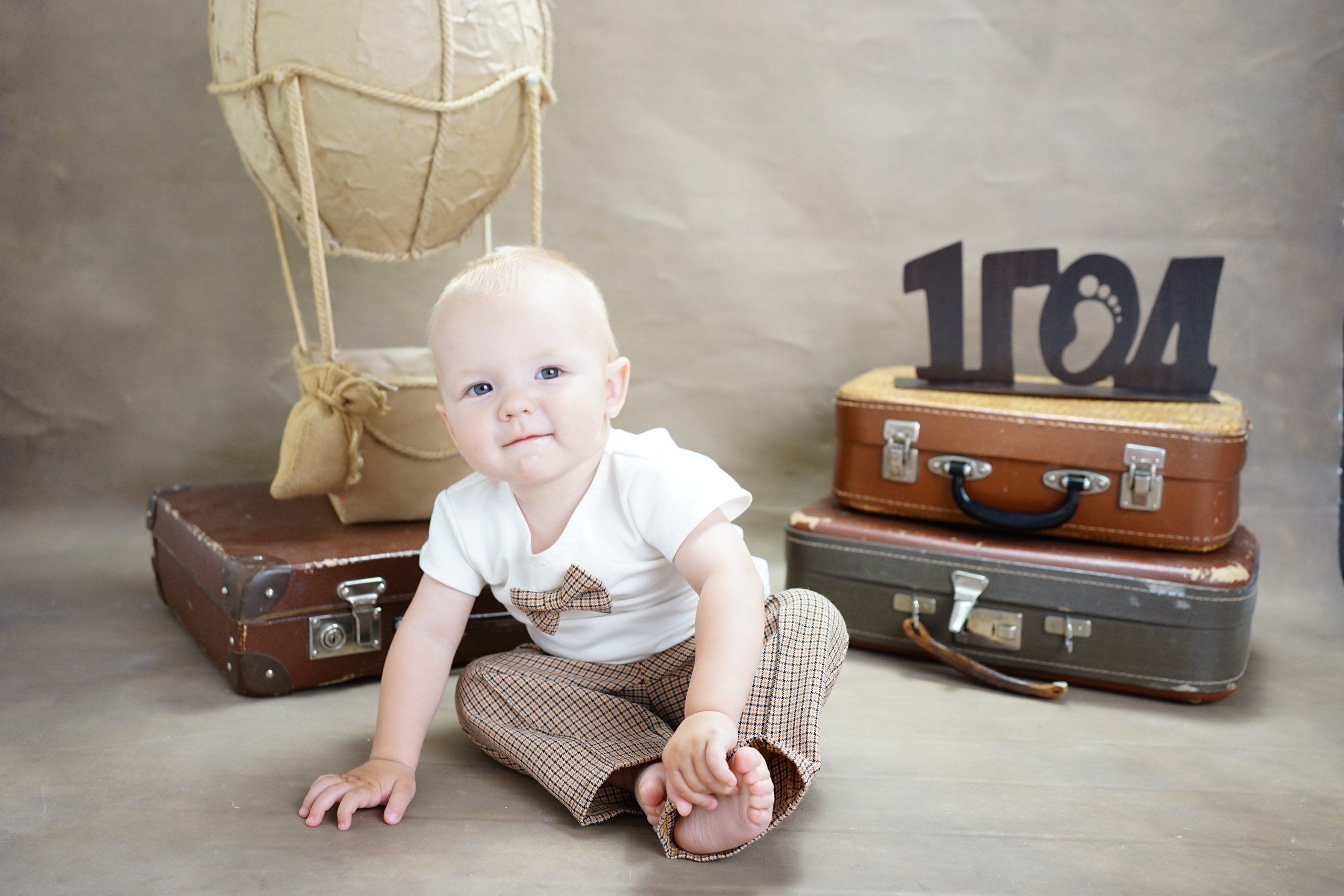 Фотосессия на Годик для Мальчиков. Детская Фотостудия ГОДОВАСИКИ в Санкт-Петербурге фотосесия на годик