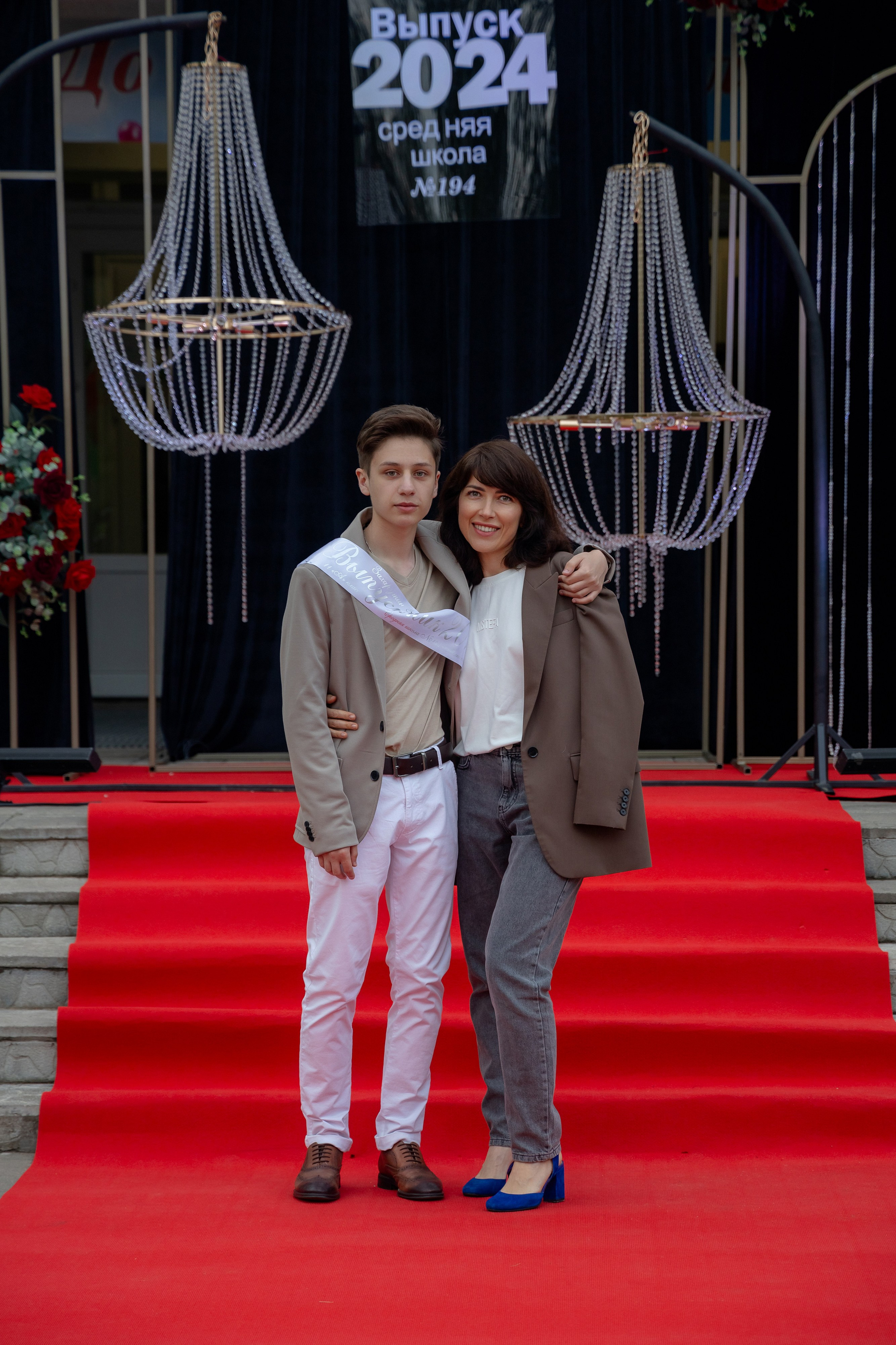 Школьный выпускной 2024 год в Соколе (Минск). Свадебный фотограф в Минске/Беларуси Сергей Спиридонов