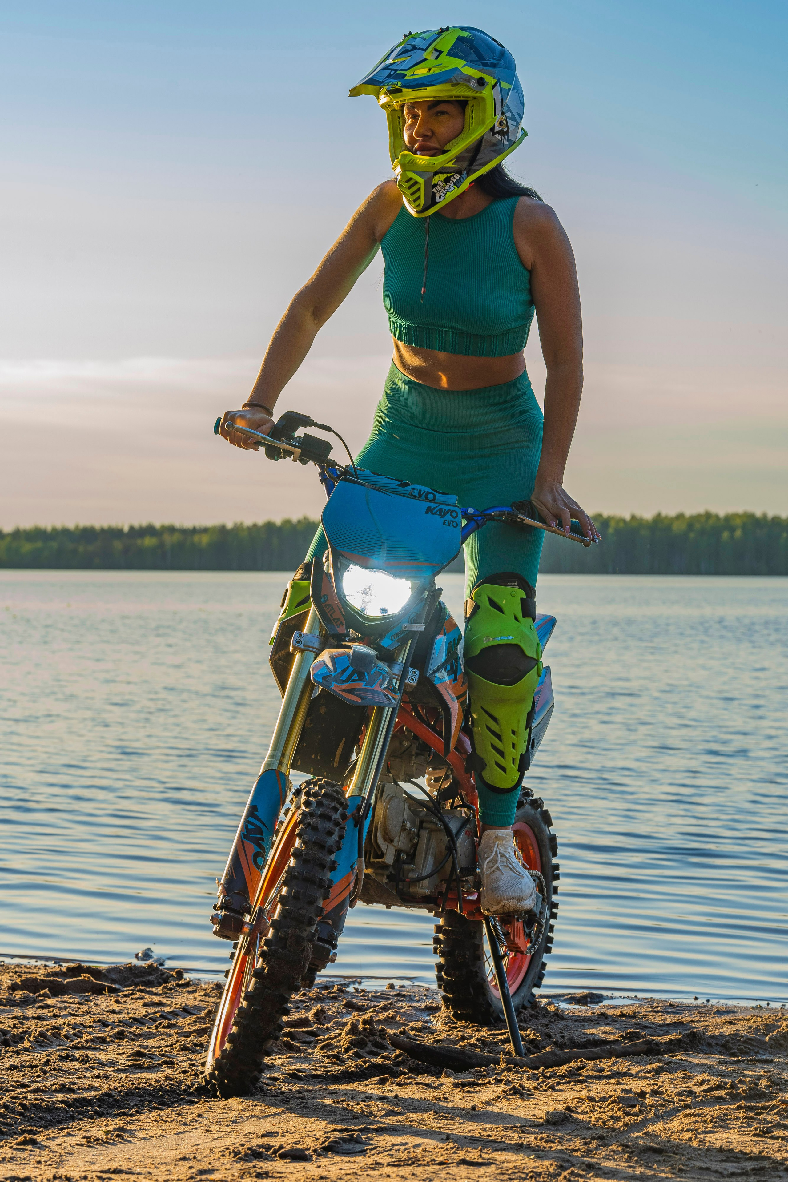 Екатерина. Графический дизайнер Илья Левченко