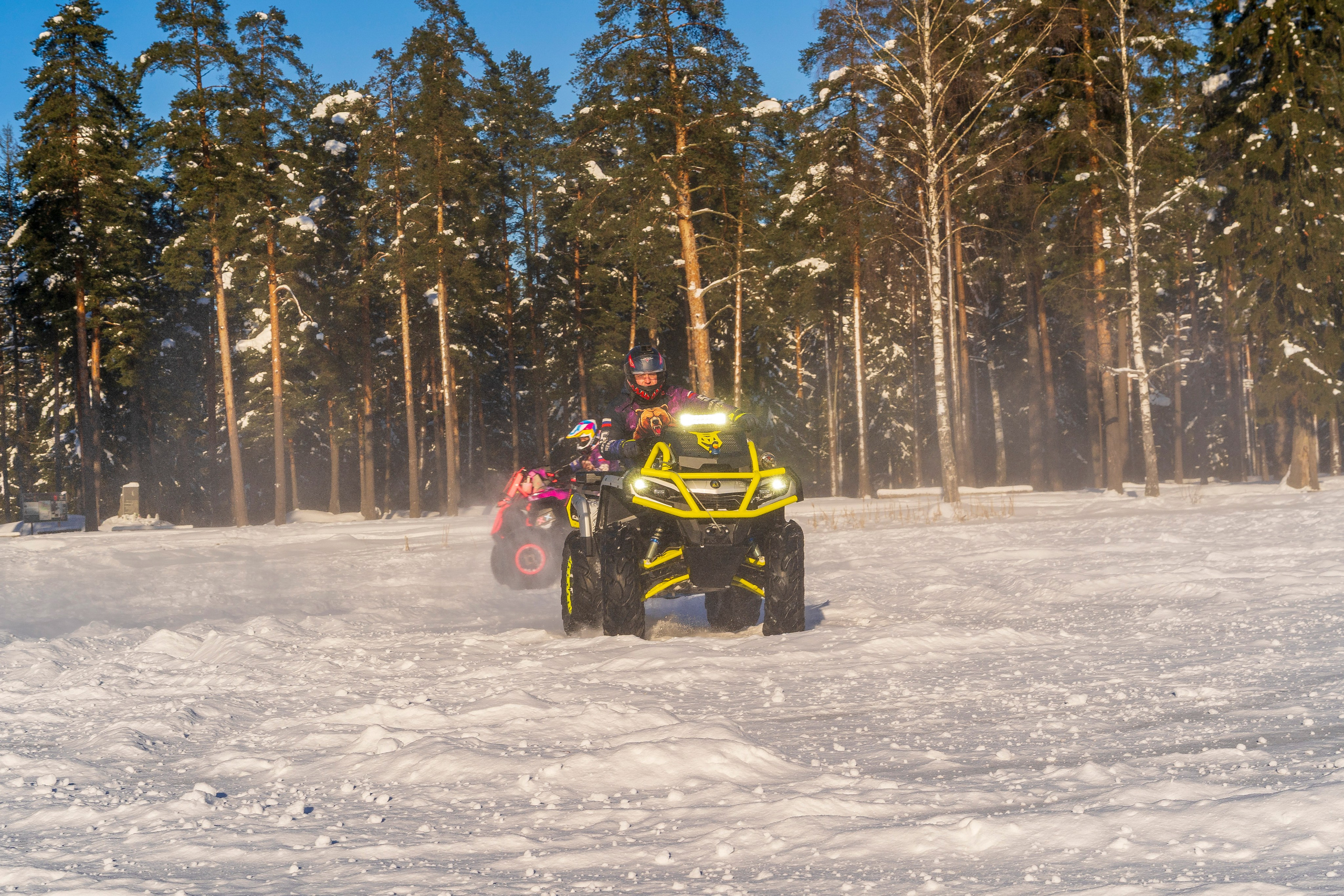 Кудрово ATV. Графический дизайнер Илья Левченко