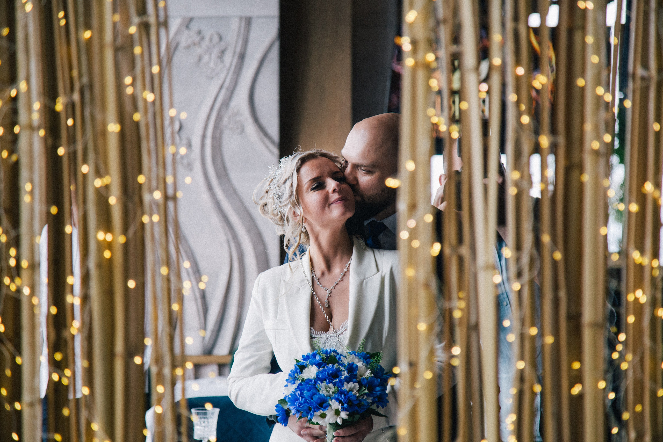 Примеры свадебных фотографий, позы для свадебной съёмки