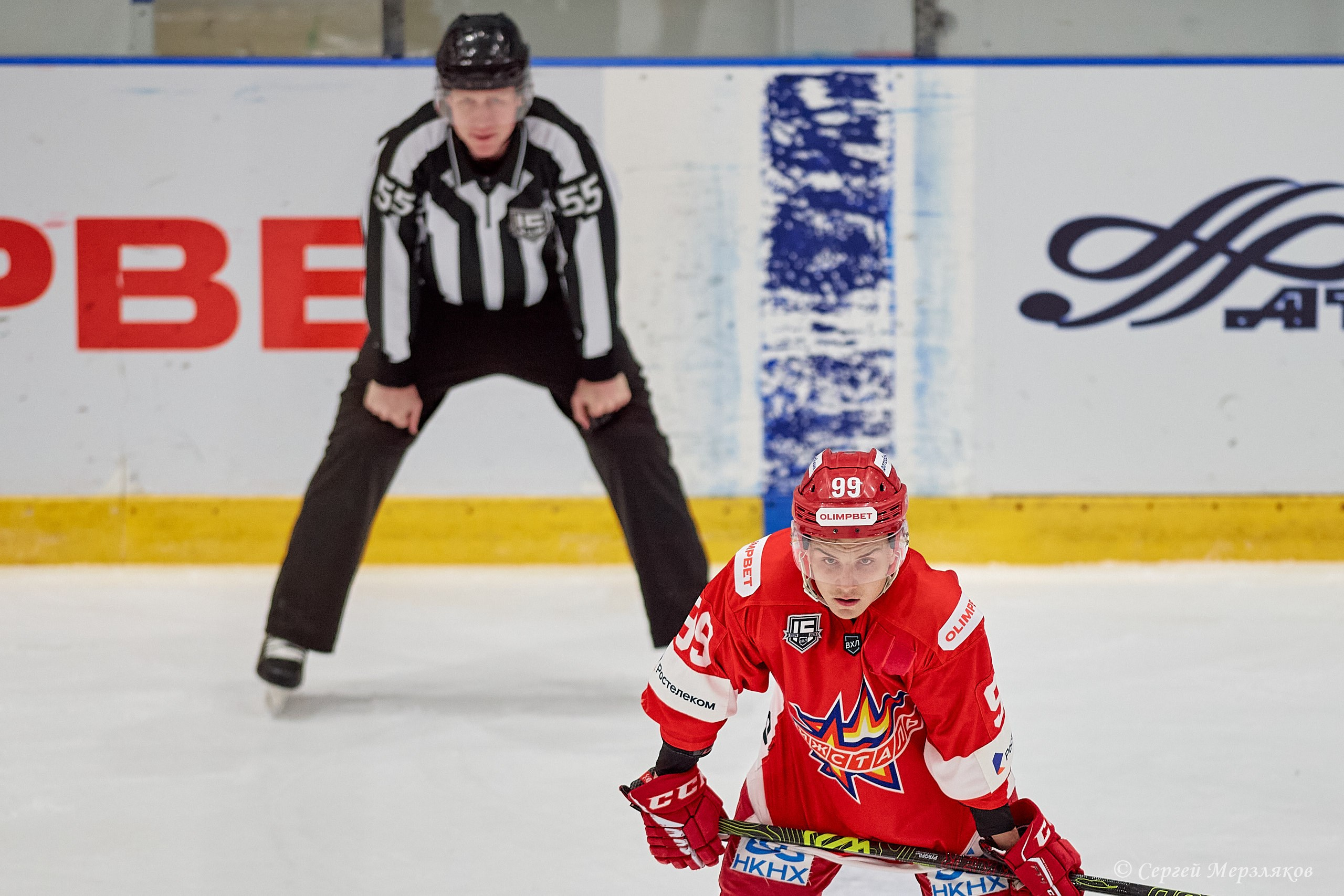 Хоккей. OLIMPBET Чемпионат России — ВХЛ Ижсталь — Ростов. 28.09.2024 Ижевск. Спортивный репортажный фотограф в Ижевске Сергей Мерзляков
