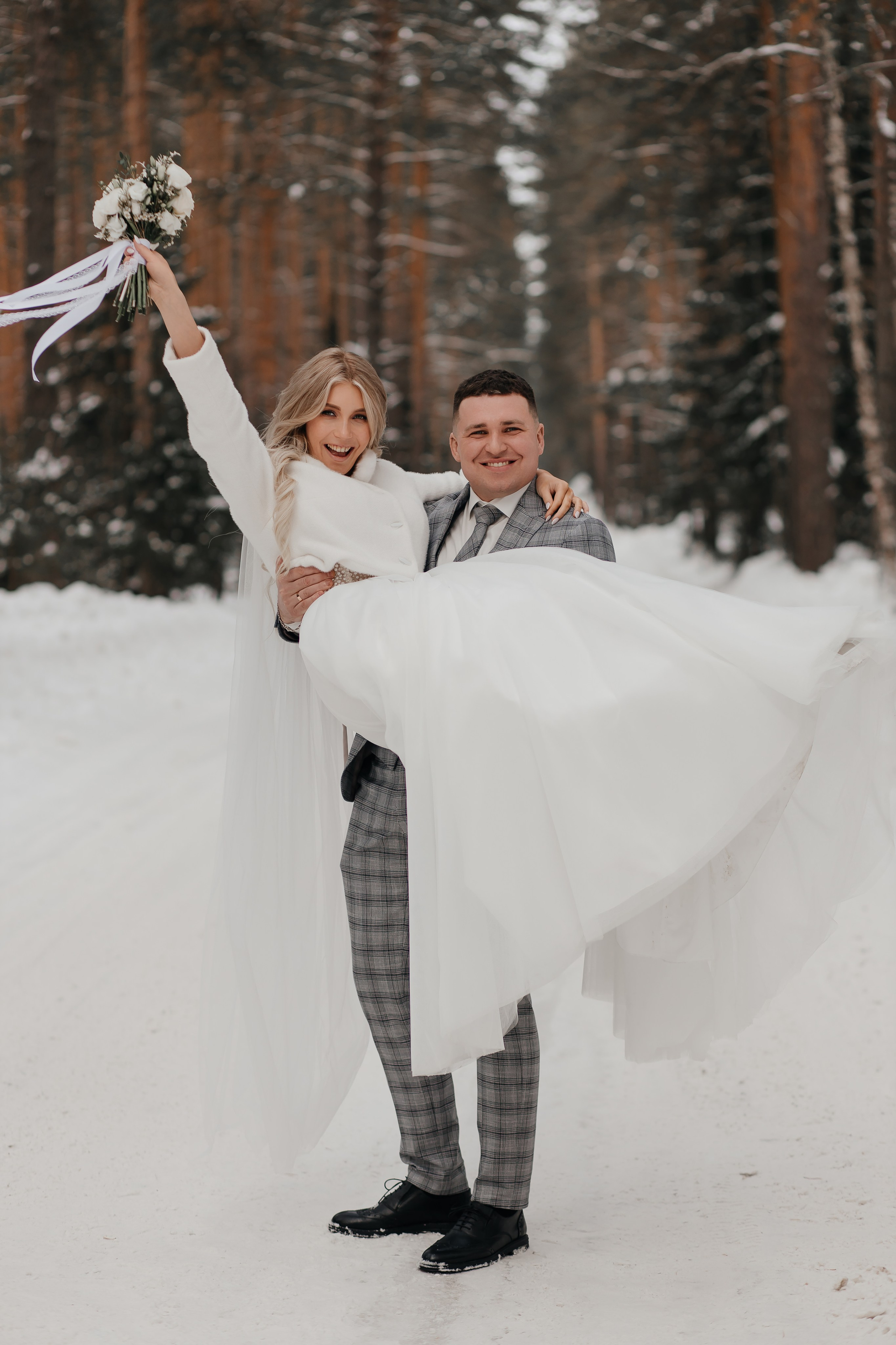 Артём и Екатерина. Свадебный фотограф Чайковский