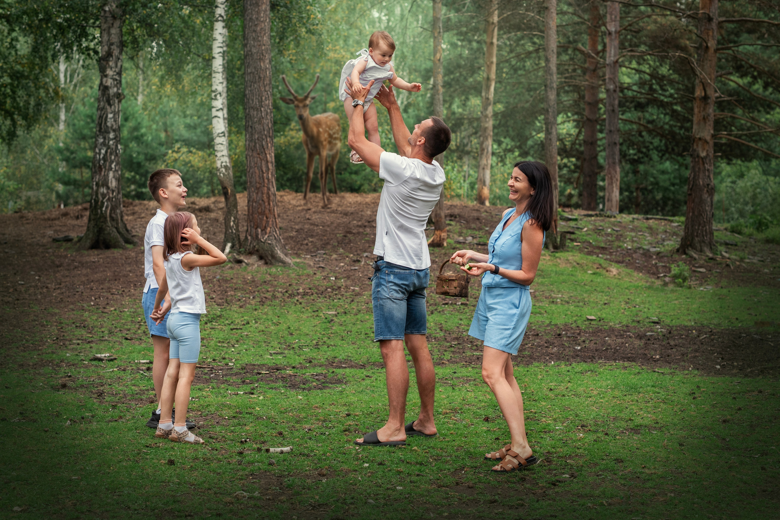 ОЛЕНИ. Семейный фотограф Екатеринбург Лора Мур
