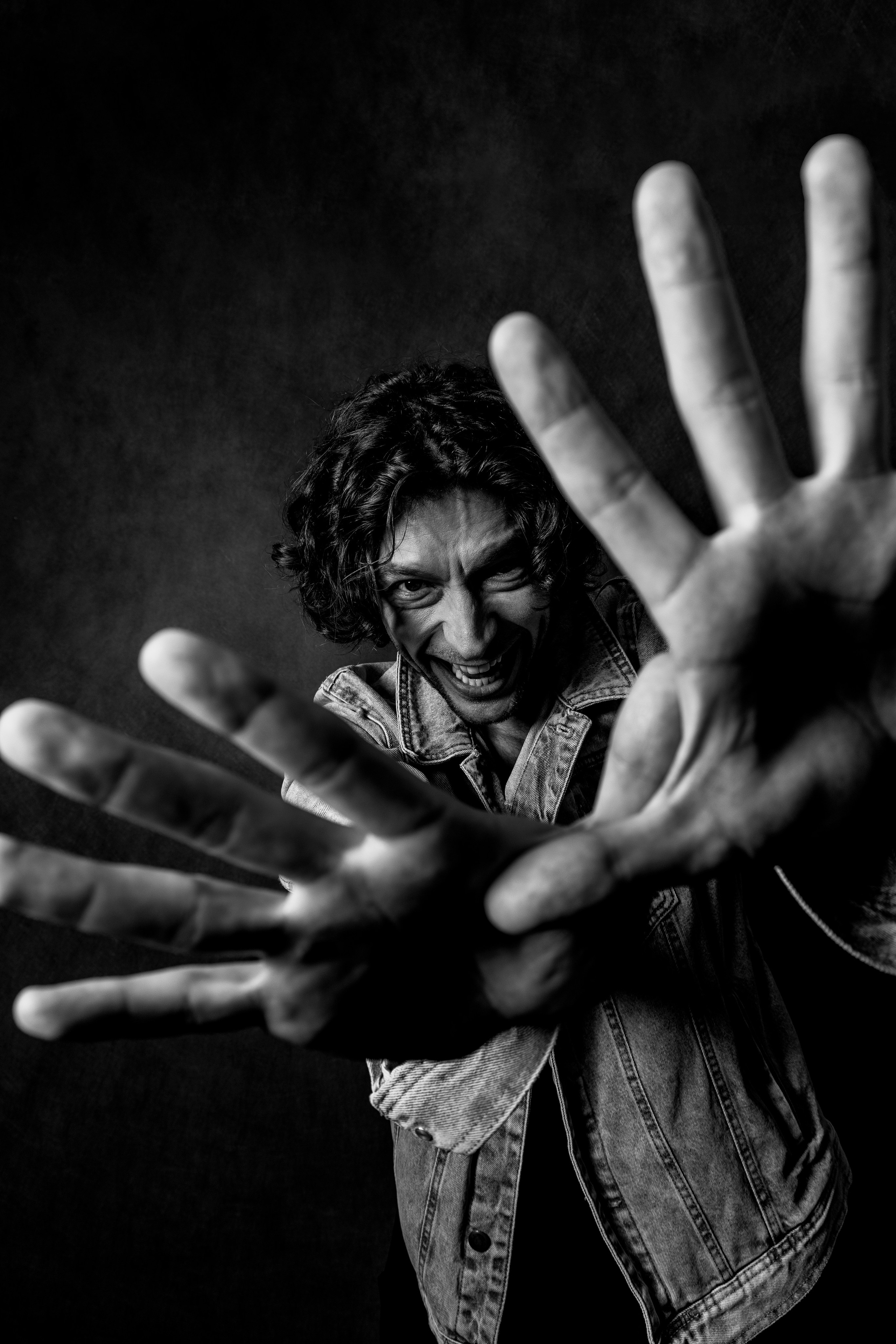 Мужская фотосъёмка. Photomantis