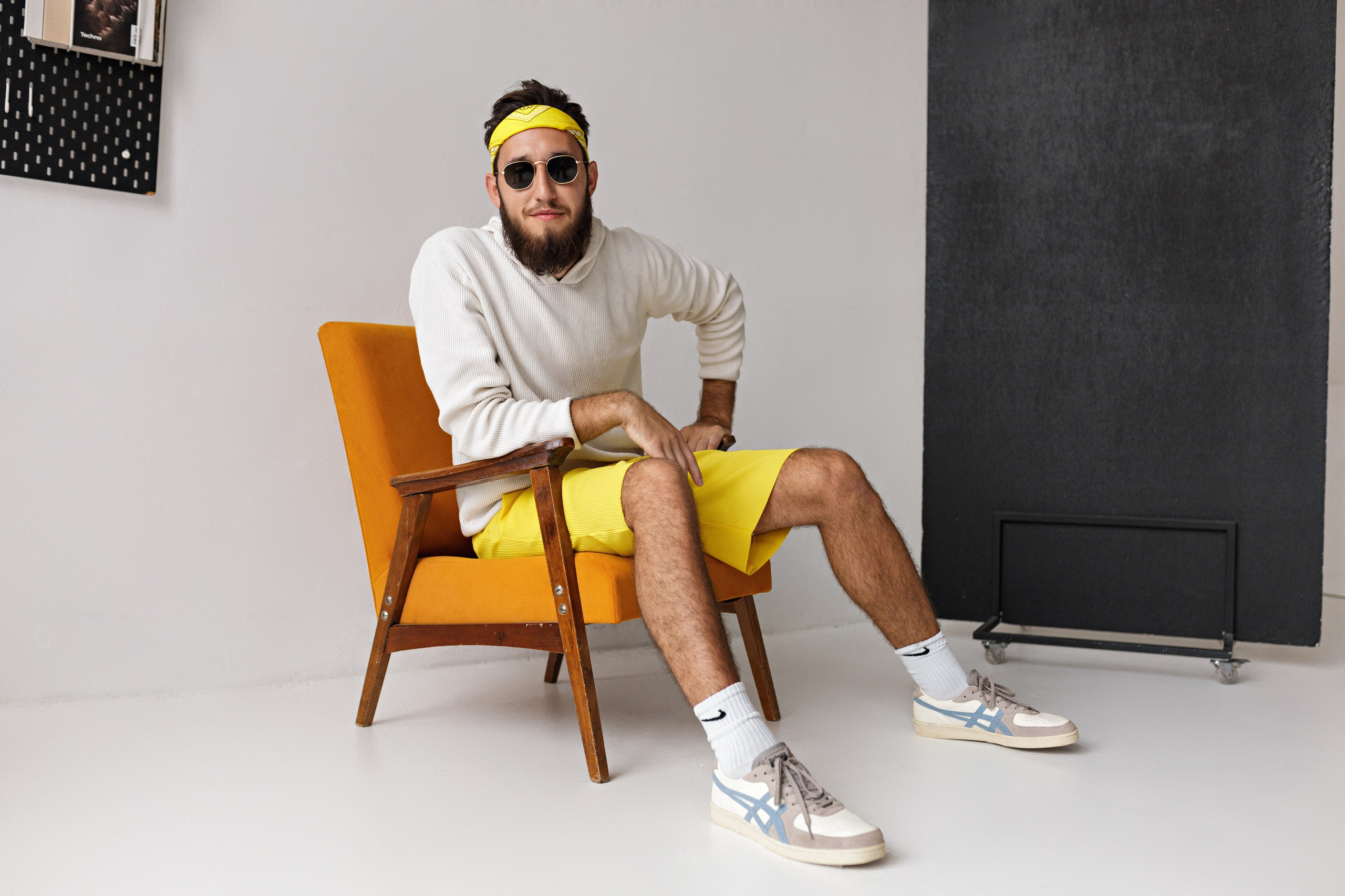 Мужская фотосессия для соцсетей