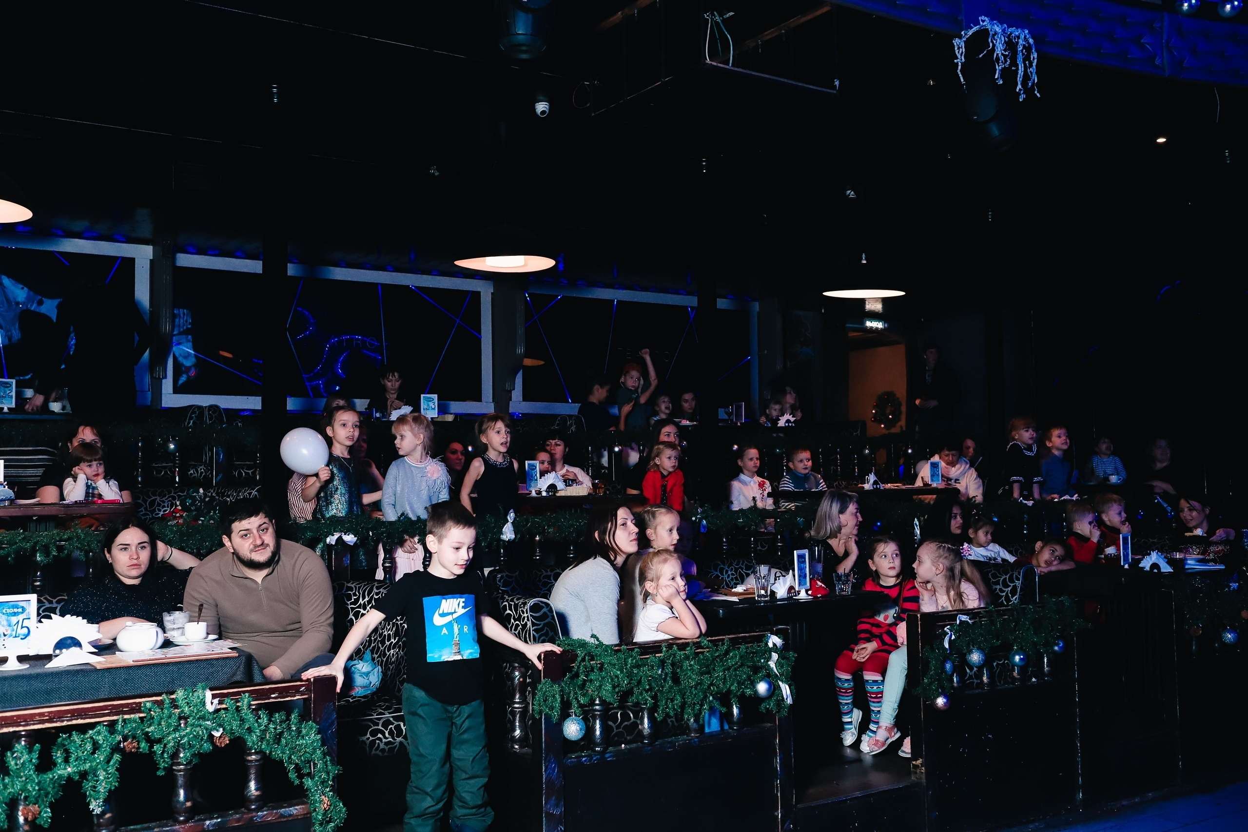 Весело. Бал. Фотограф Томск Скавронский Даниил