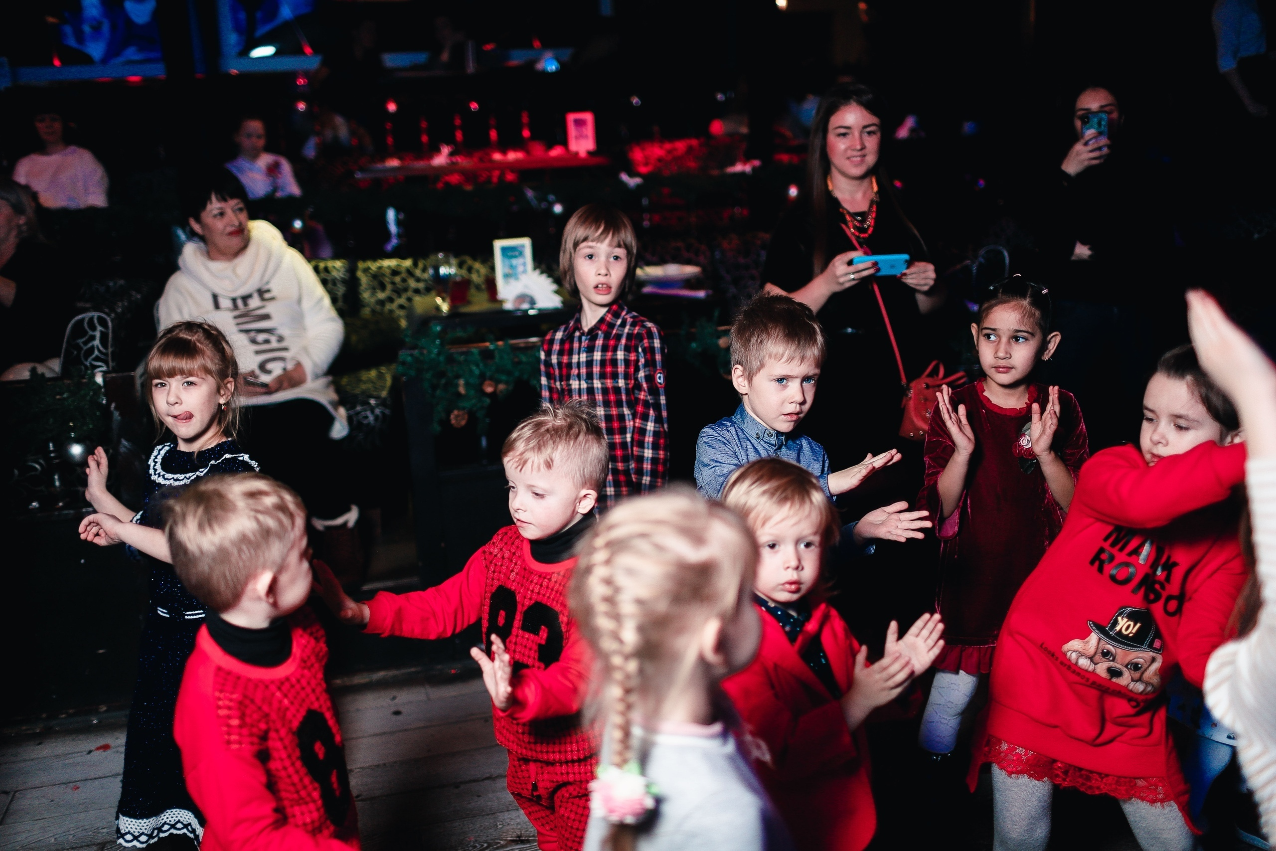 Весело. Бал. Фотограф Томск Скавронский Даниил