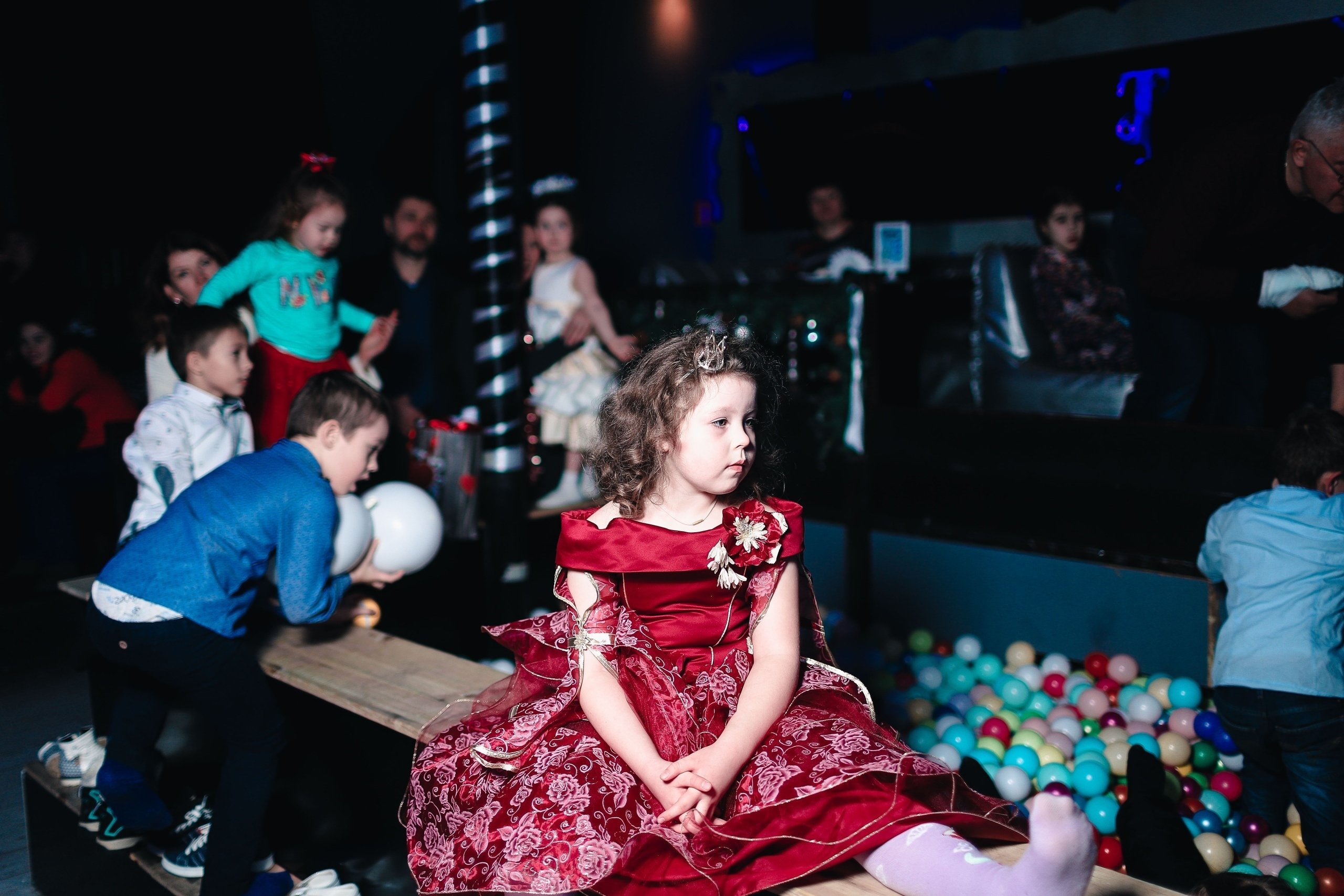 Весело. Бал. Фотограф Томск Скавронский Даниил