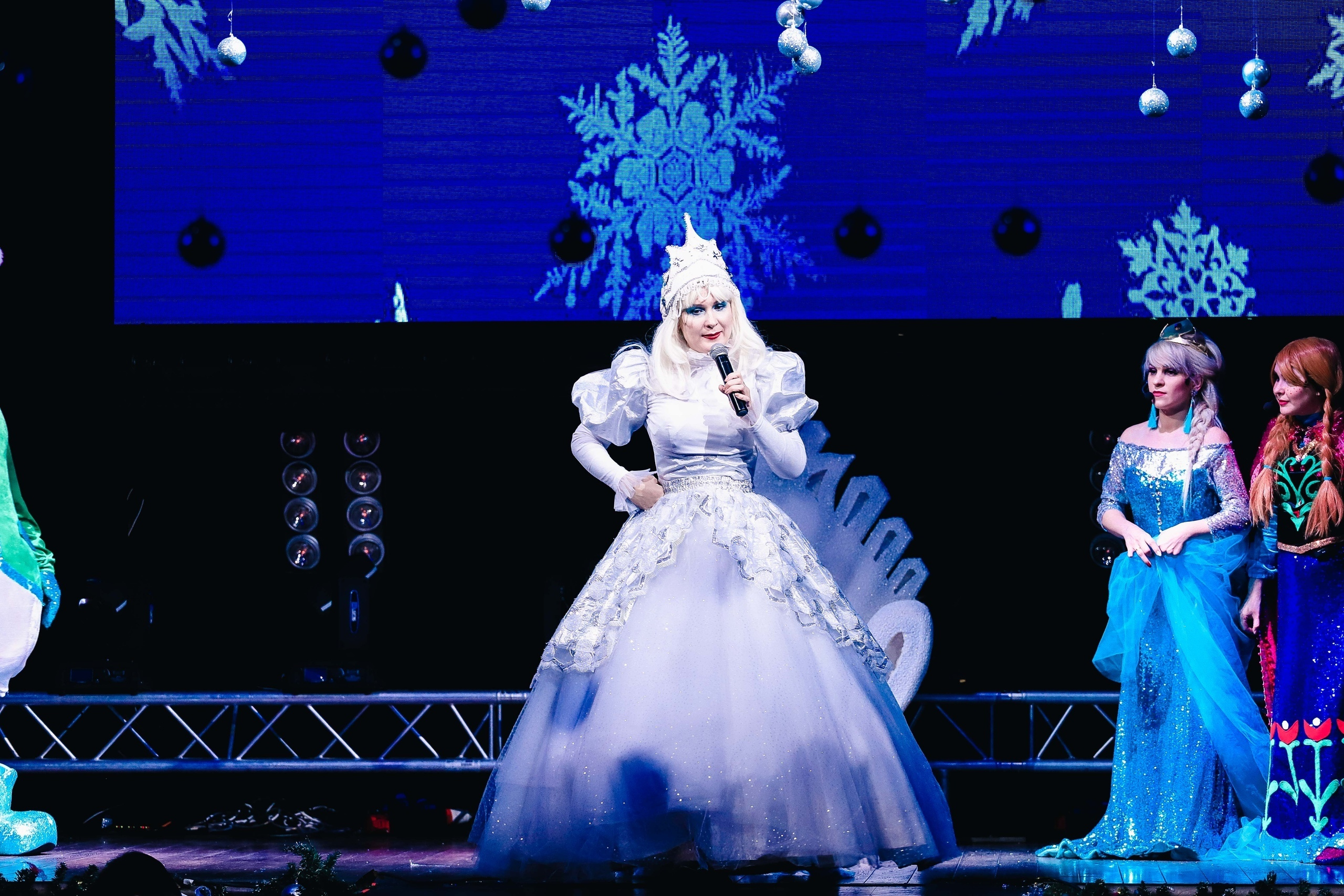 Весело. Бал. Фотограф Томск Скавронский Даниил