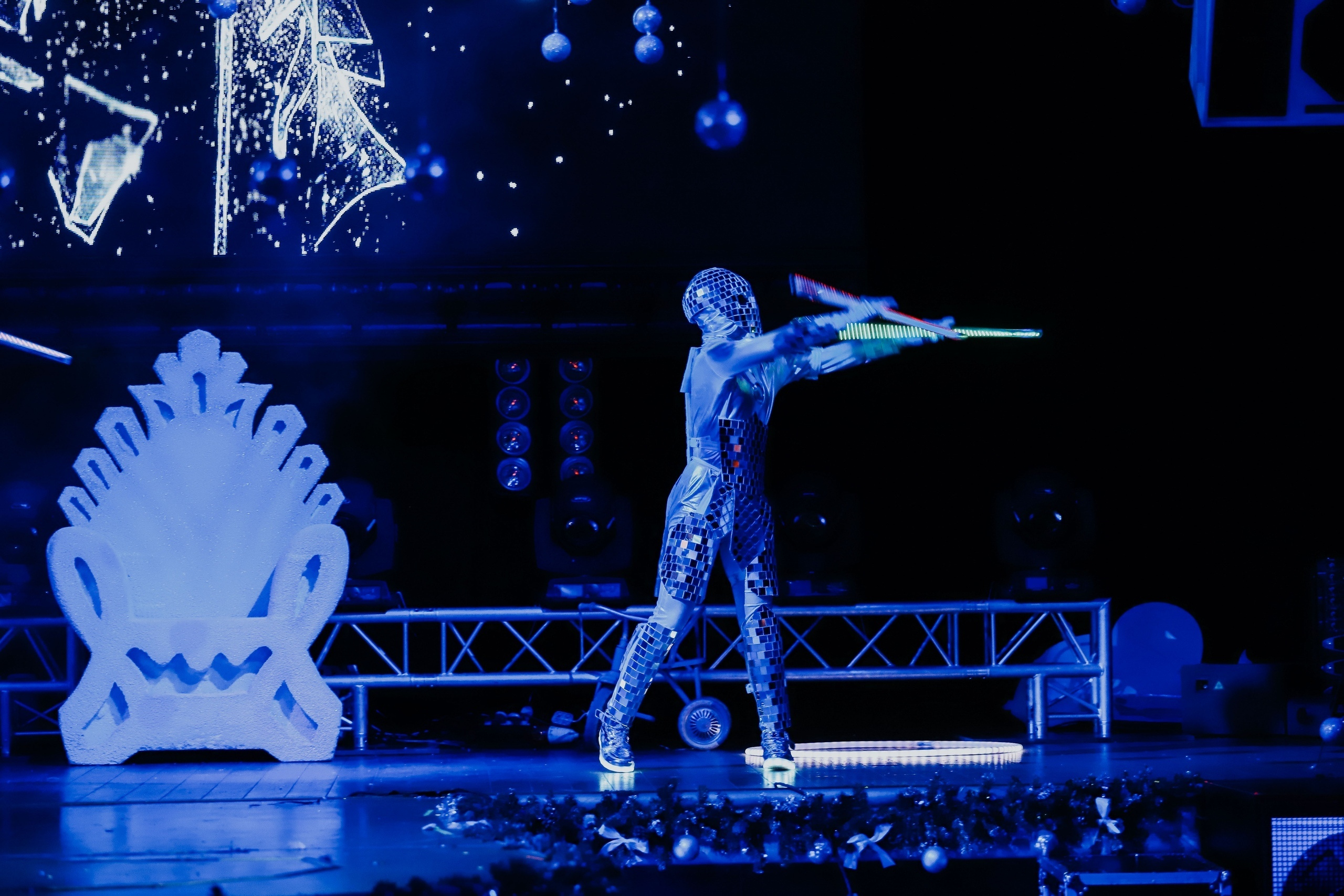 Весело. Бал. Фотограф Томск Скавронский Даниил