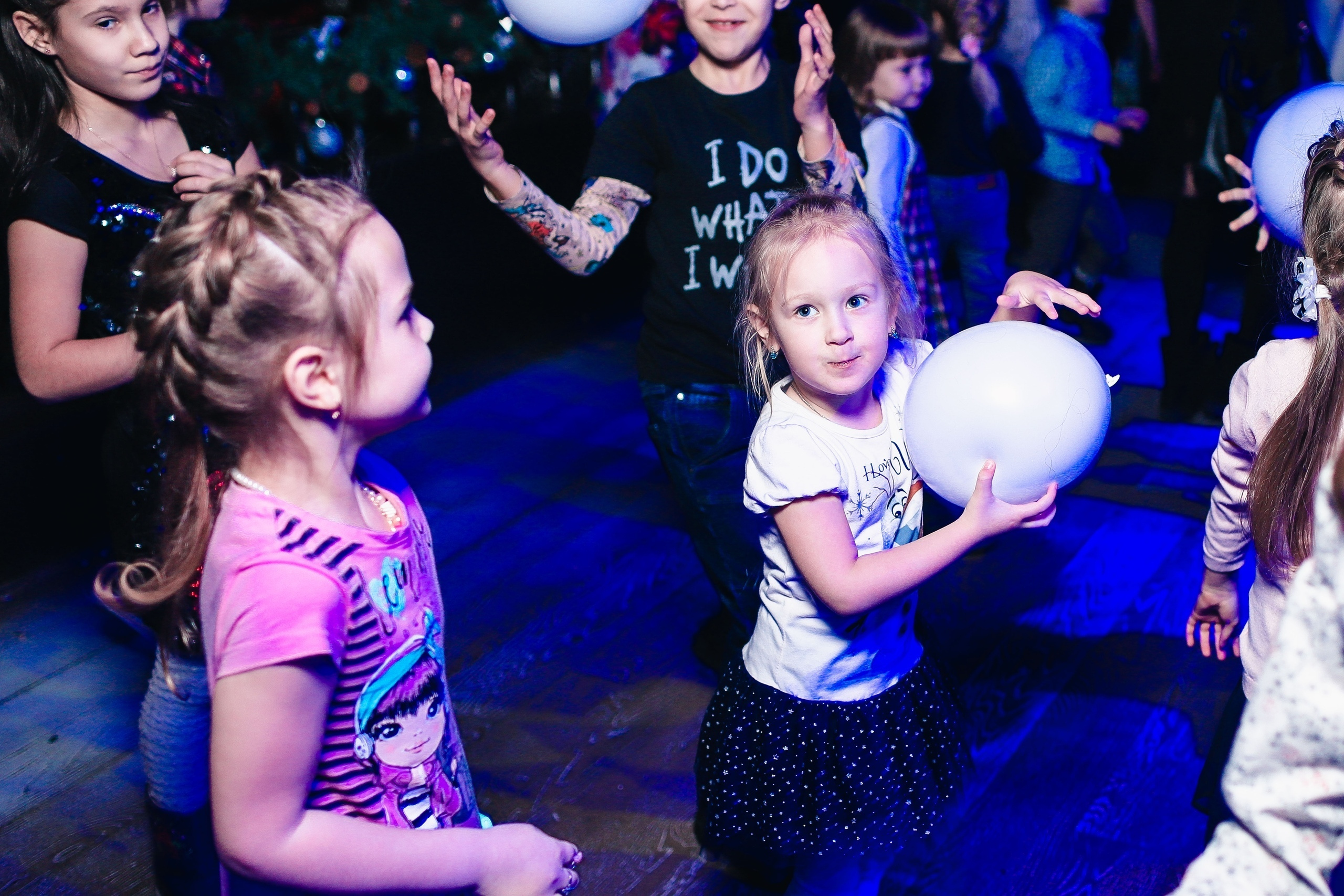Весело. Бал. Фотограф Томск Скавронский Даниил