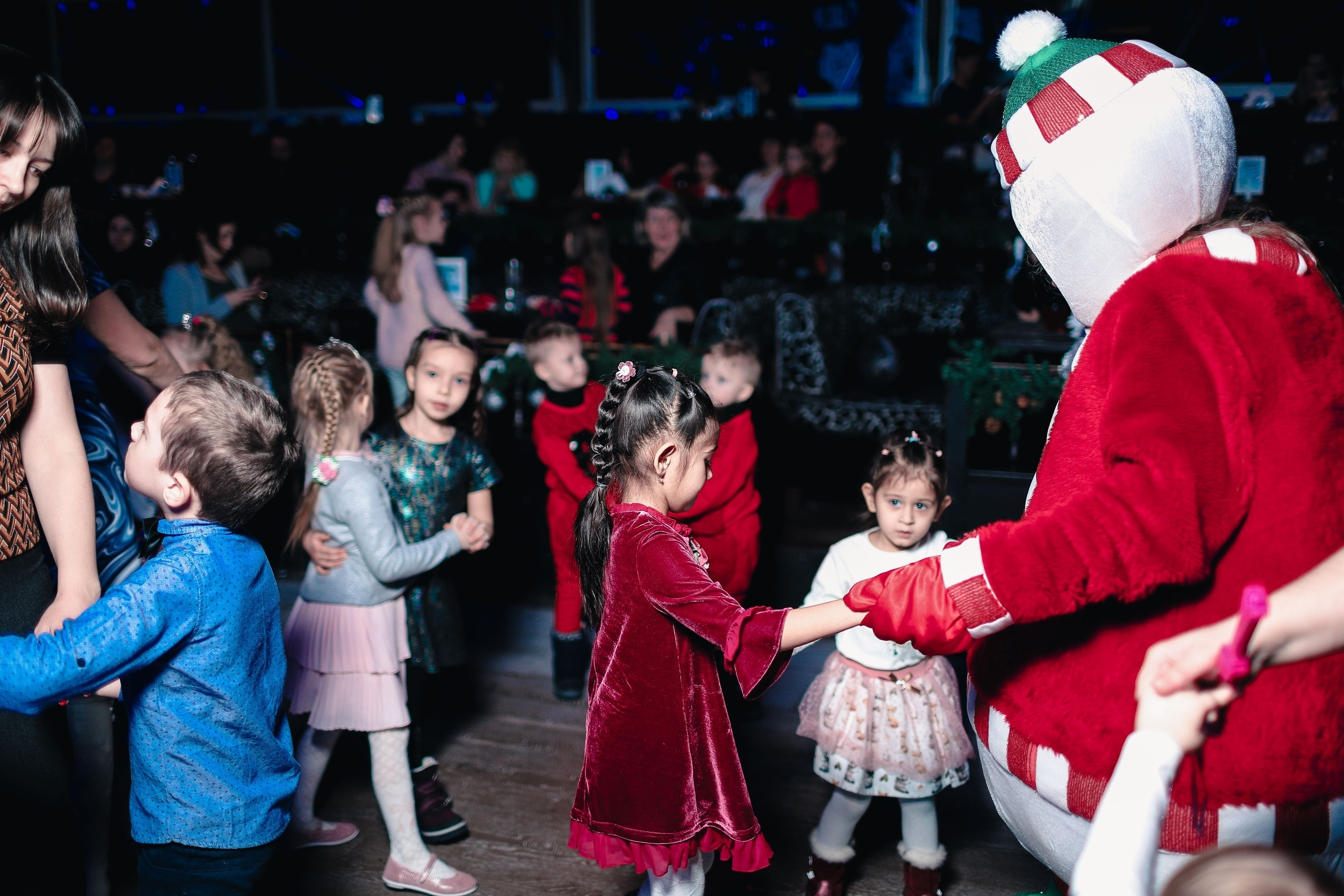 Весело. Бал. Фотограф Томск Скавронский Даниил