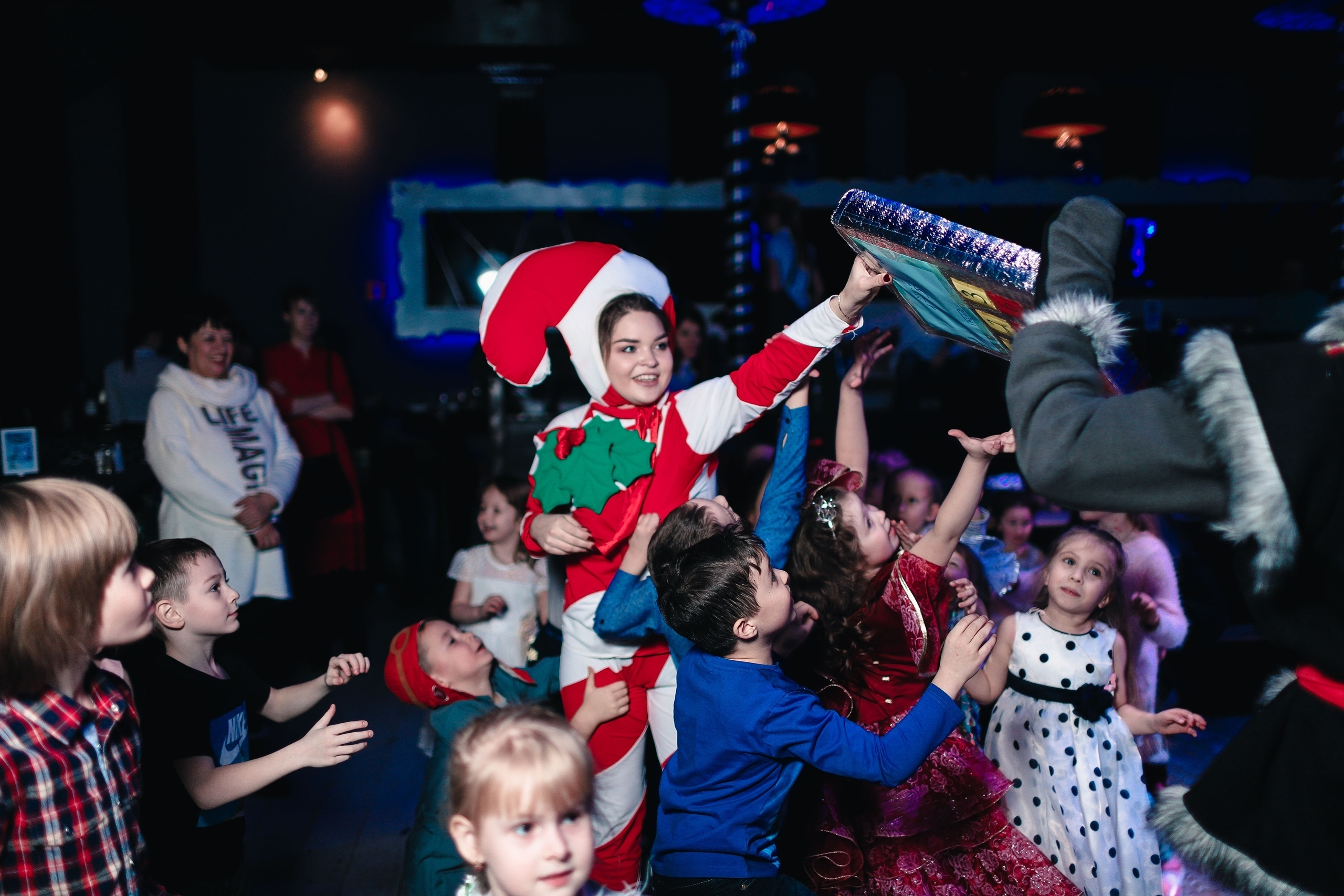 Весело. Бал. Фотограф Томск Скавронский Даниил