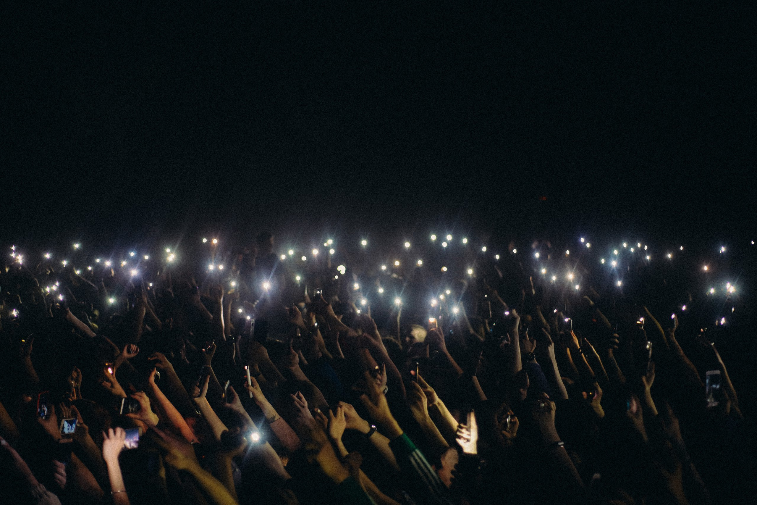 Концерт Макс Корж. Фотограф Томск Скавронский Даниил