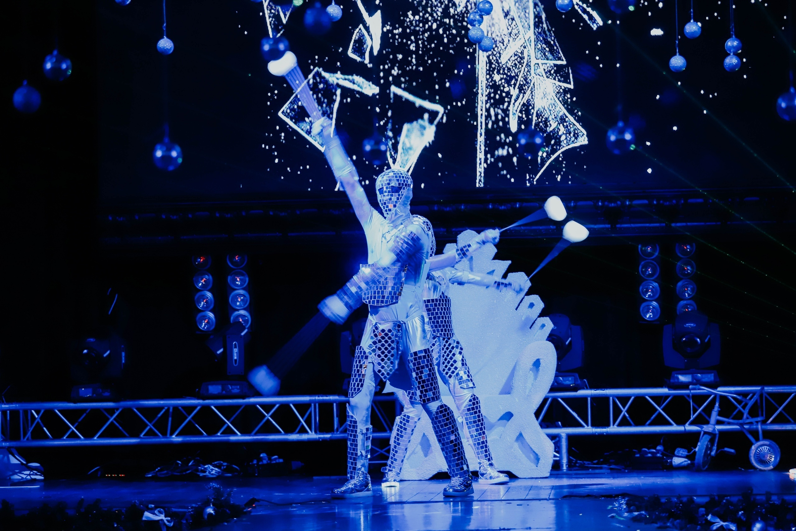 Весело. Бал. Фотограф Томск Скавронский Даниил