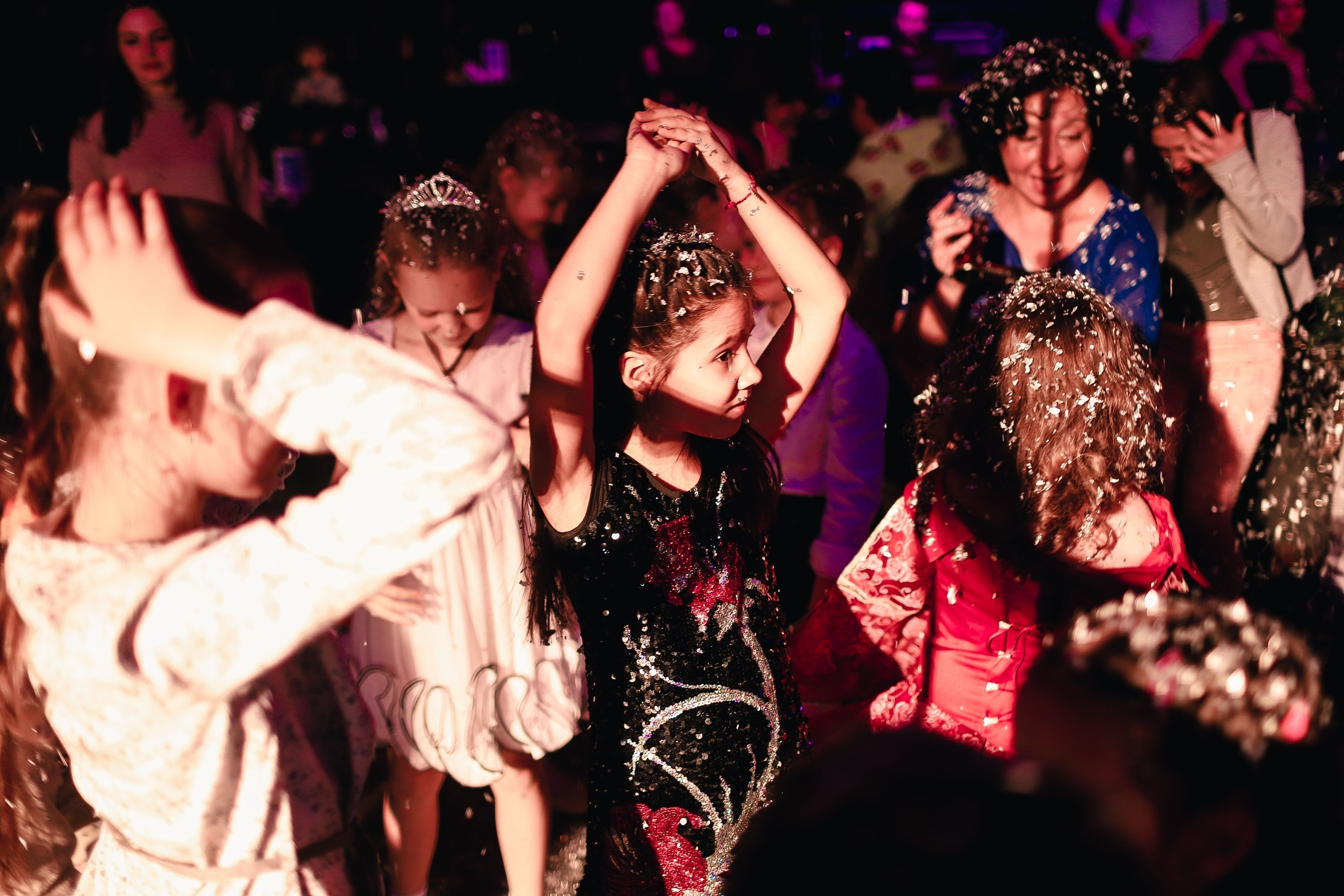 Весело. Бал. Фотограф Томск Скавронский Даниил