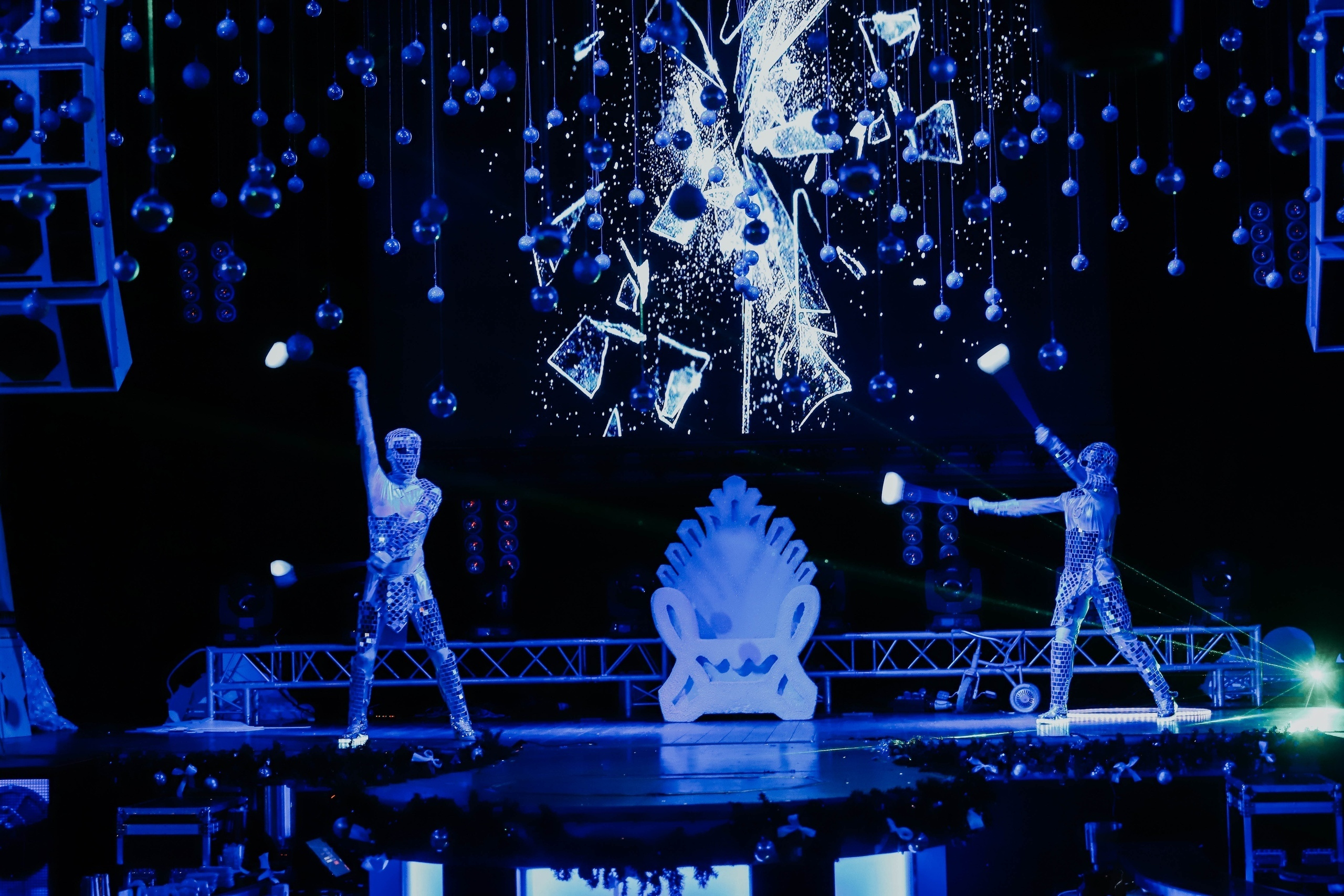 Весело. Бал. Фотограф Томск Скавронский Даниил