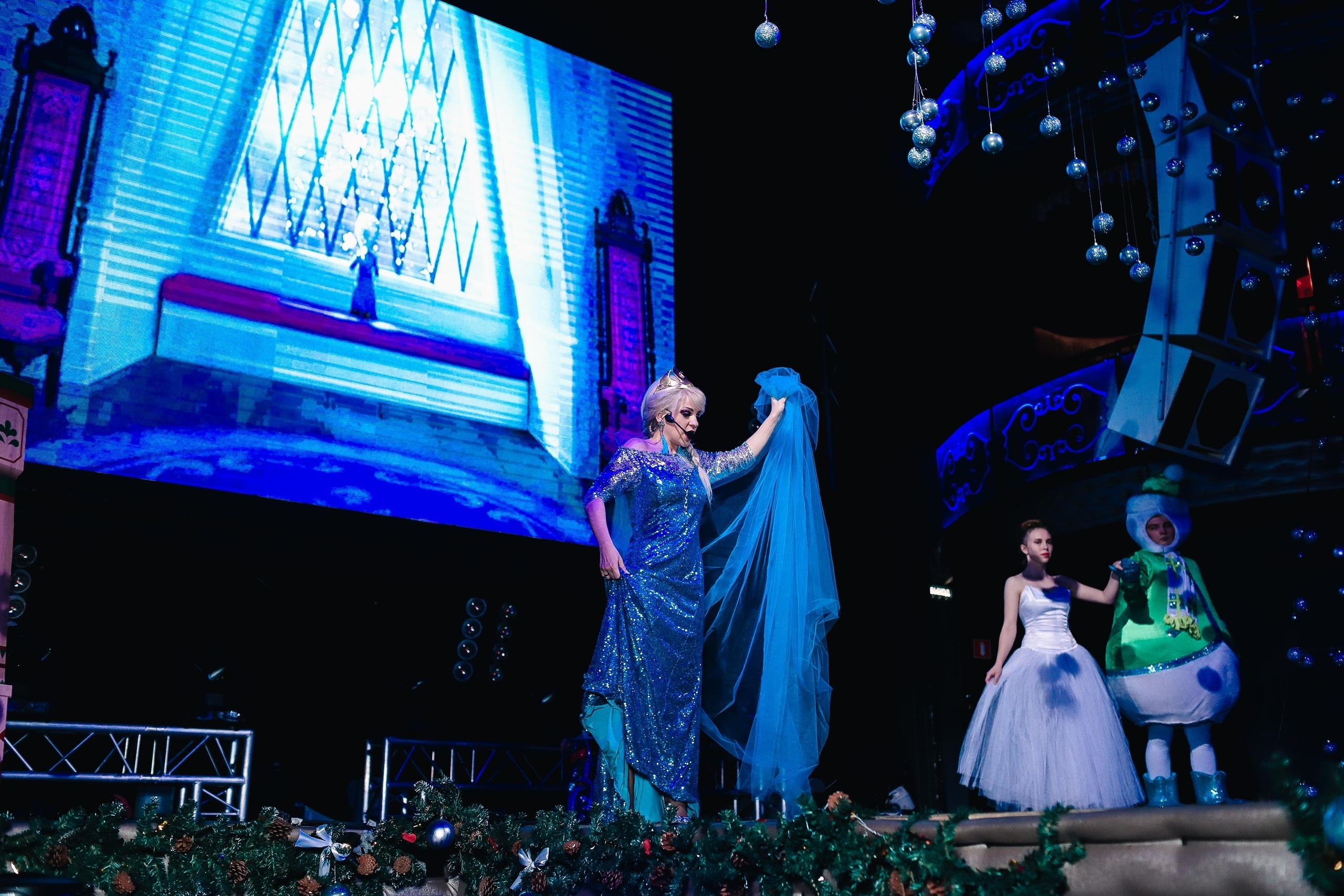 Весело. Бал. Фотограф Томск Скавронский Даниил